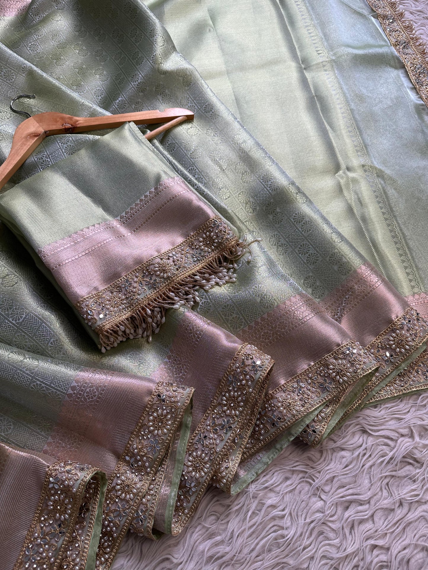 Banarasi kanjivaram bridal katan brocade silk saree classy