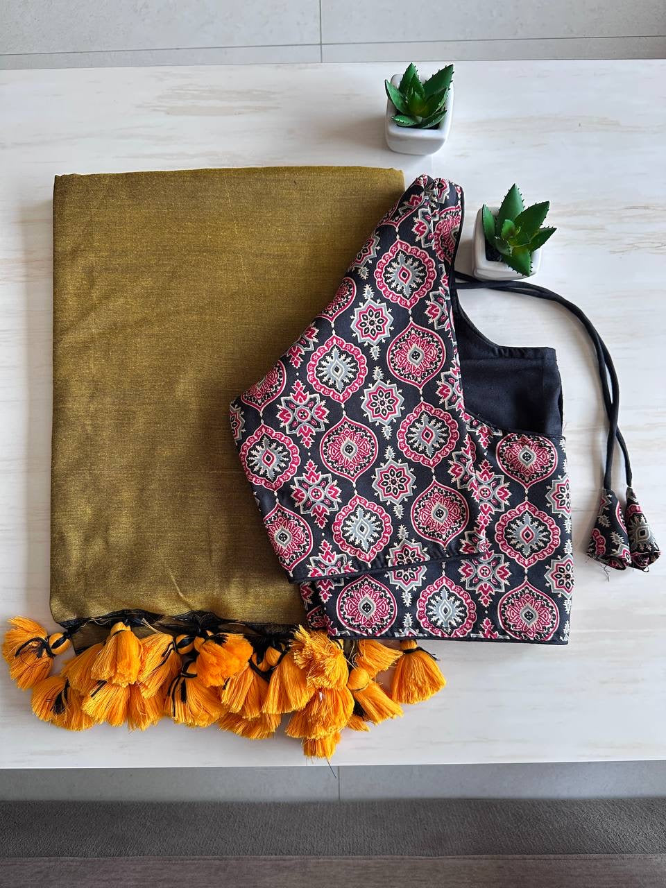 Budget Khadi Cotton with Tassels on Boarder