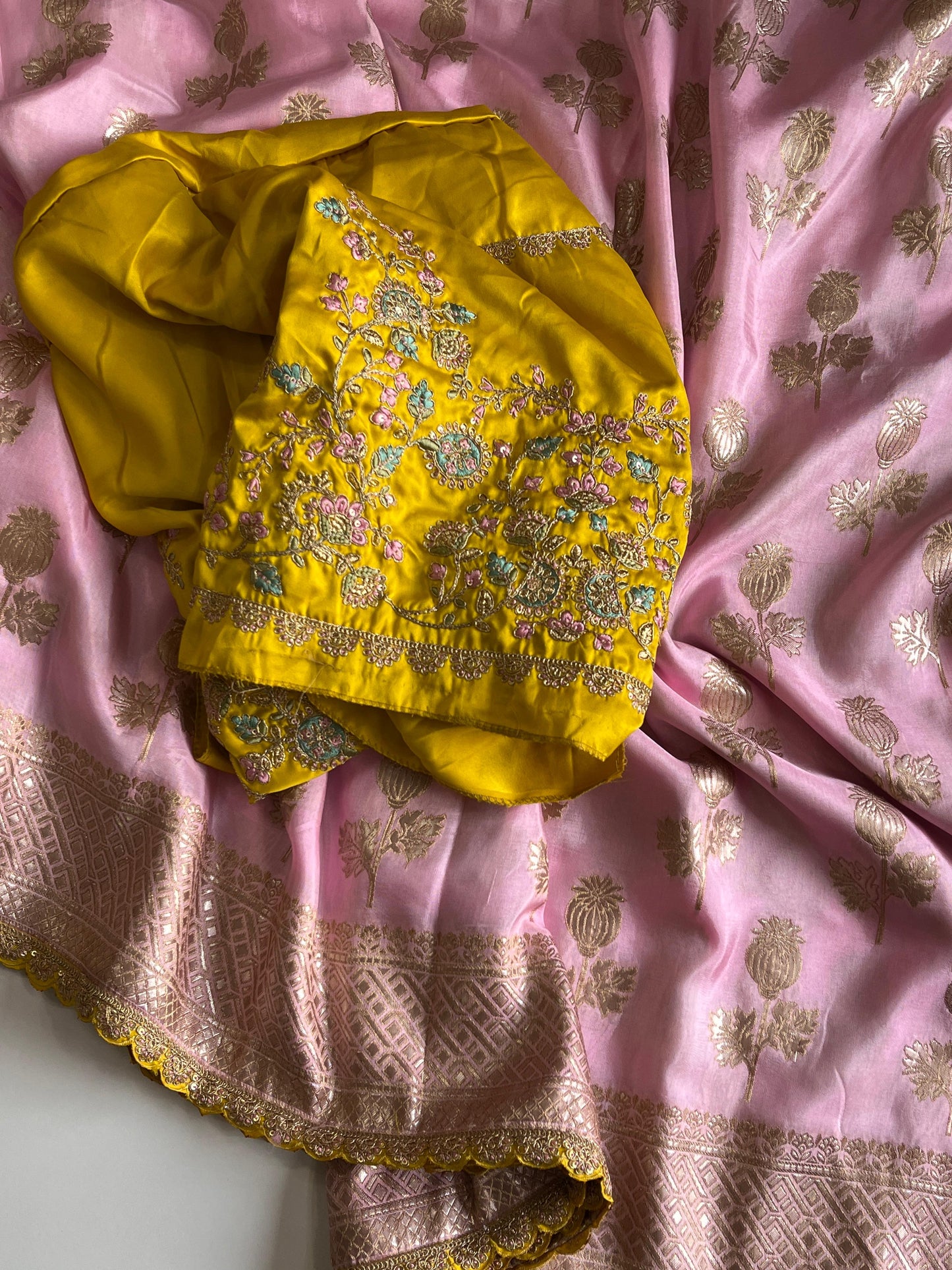 Banarasi Pattu Luxe Sarees