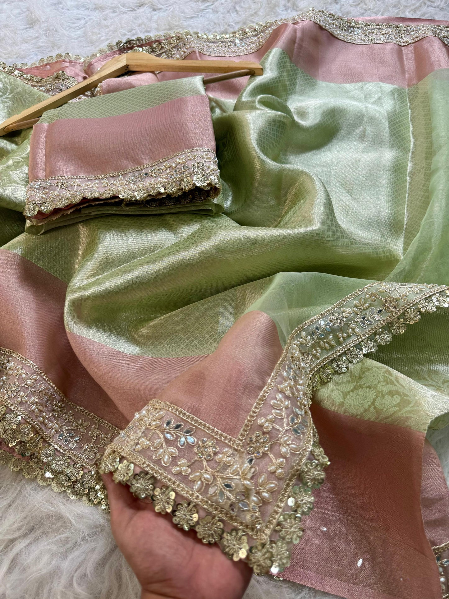 Festival Kanchipuram Banarasi Sarees with lace for Sravanamasam