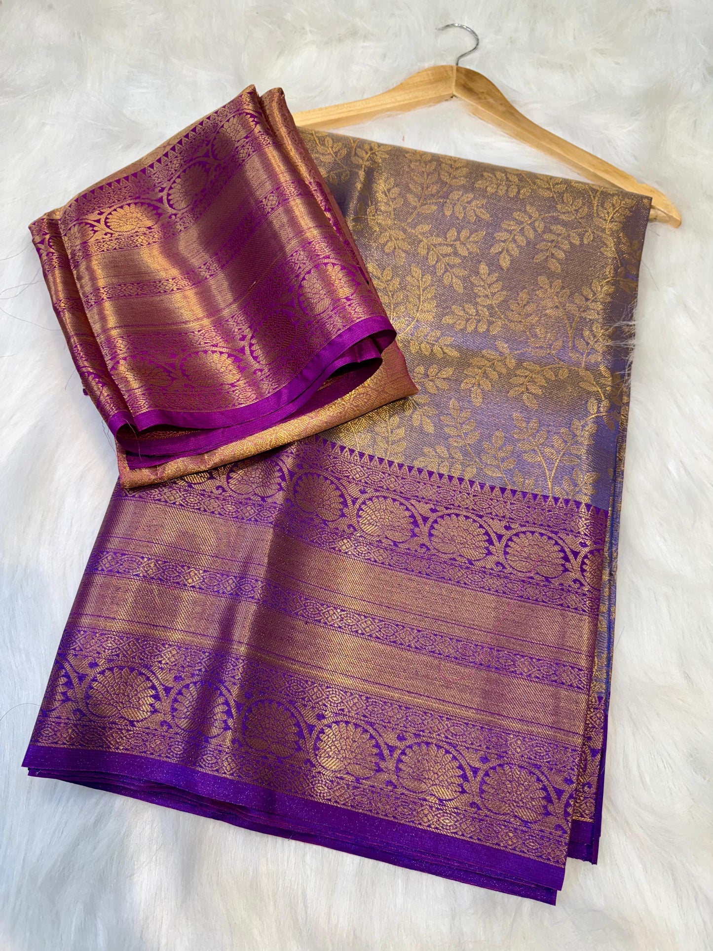 Banarasi Sarees with pure weaving