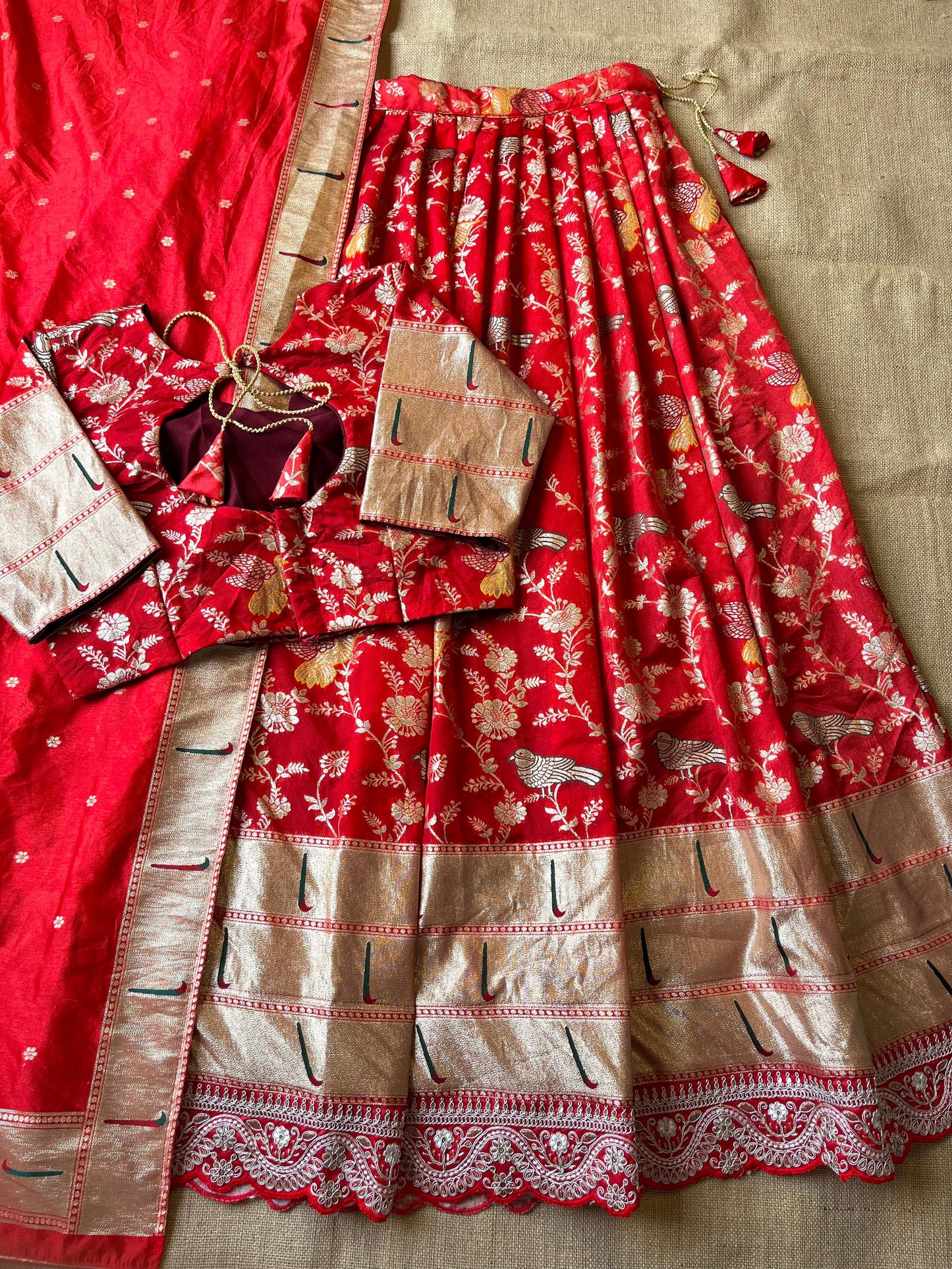 Muniya New Colours Paithani Lehenga
