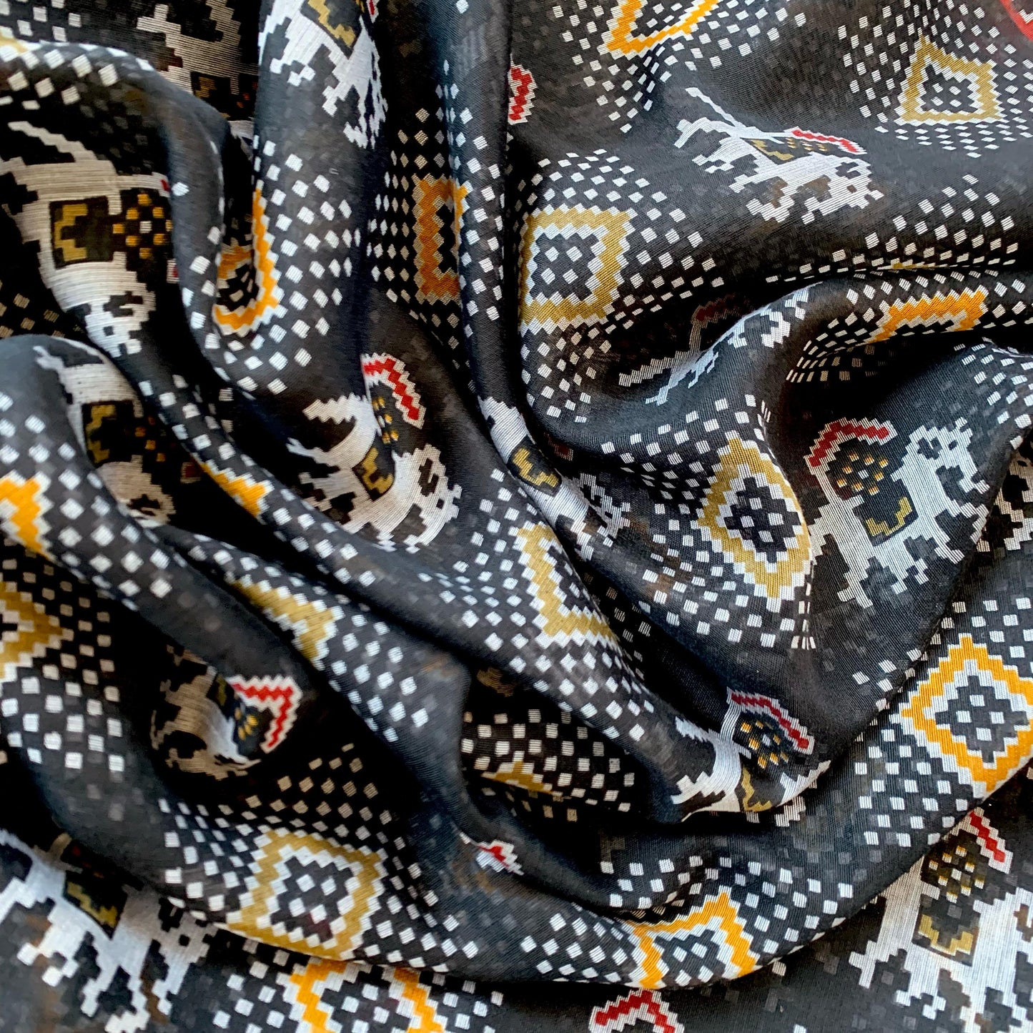 Ikkat Lenin saree with stitched Blouse