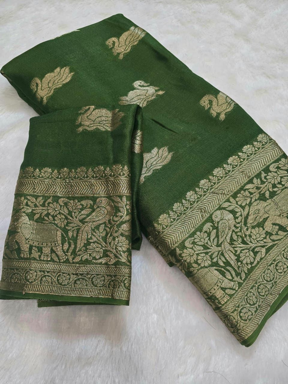 Khadi Viscose Budget Border Trendy Saree