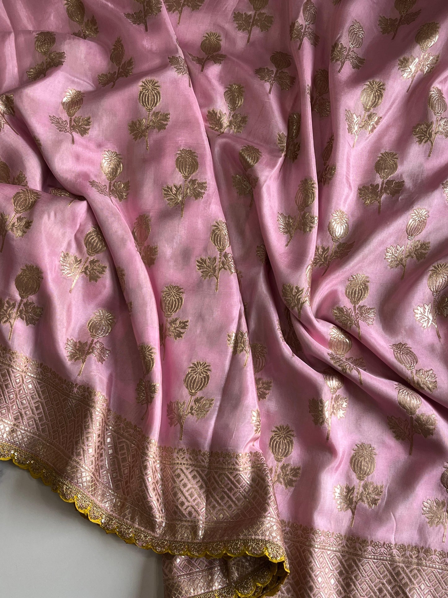 Banarasi Pattu Luxe Sarees