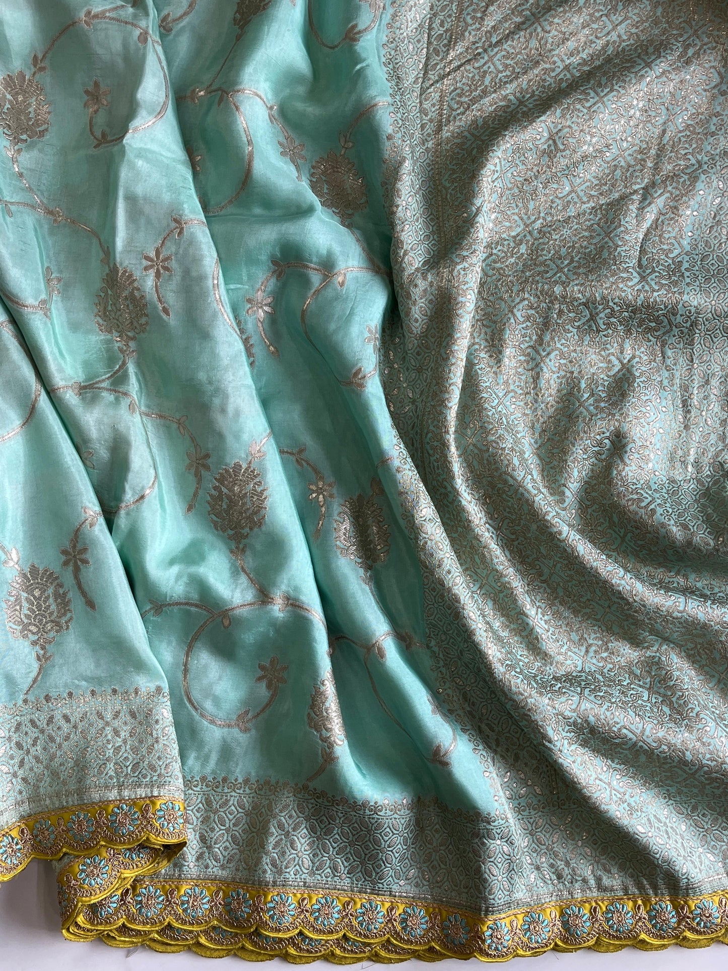 Banarasi Pattu Luxe Sarees