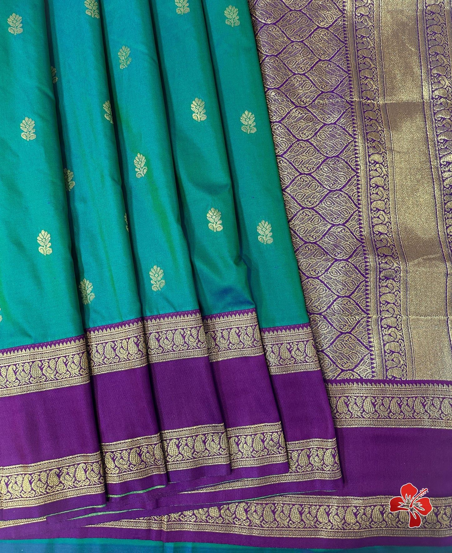 Evergreen Traditional Classic sarees Semi Kanjivaram
