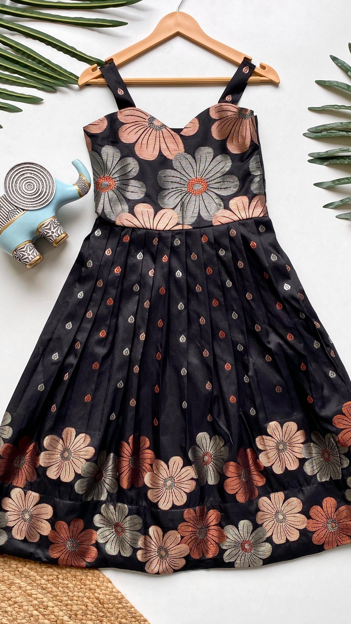 Little Petals: Floral Dresses for Every Occasion" Kids