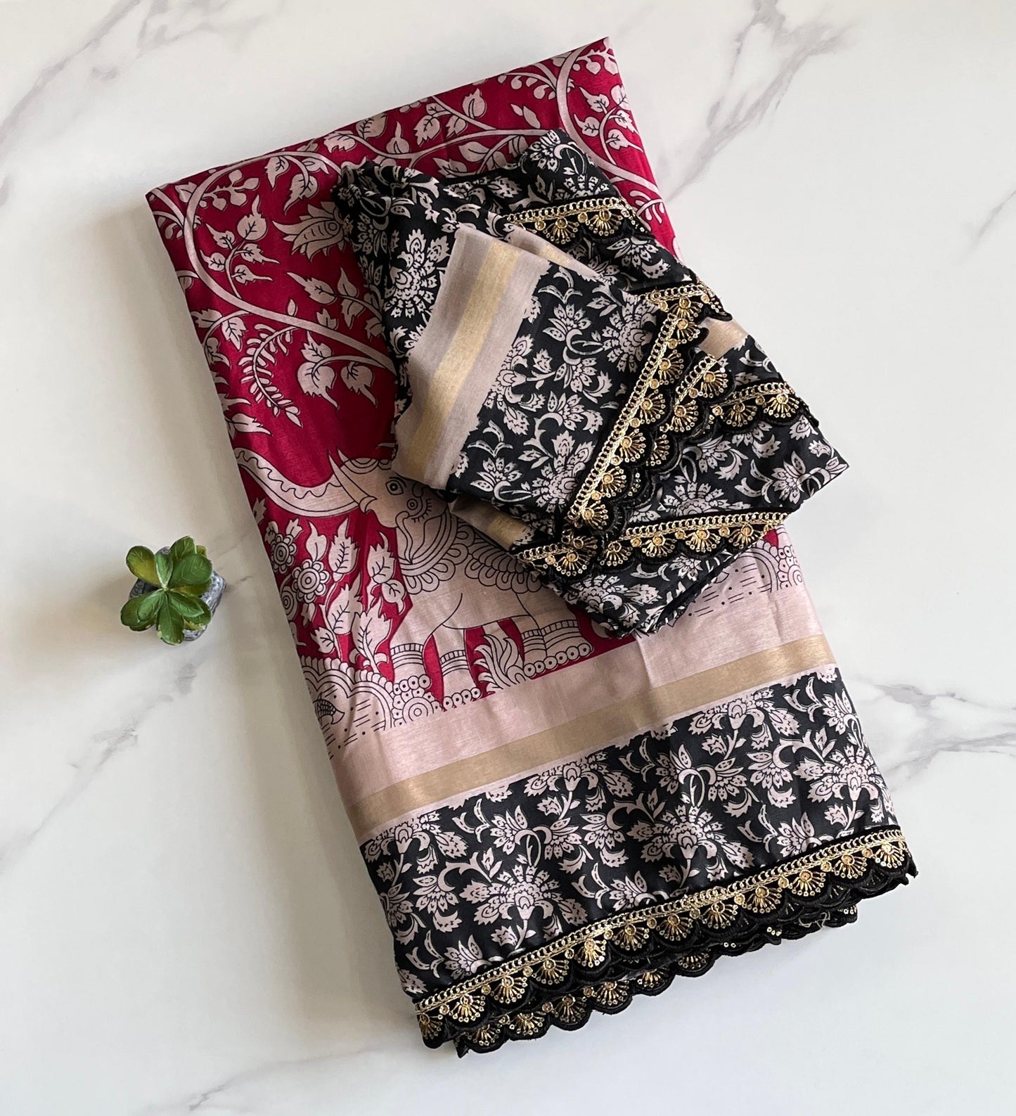 Mul mul Cotton Kalakmari saree stitched blouse