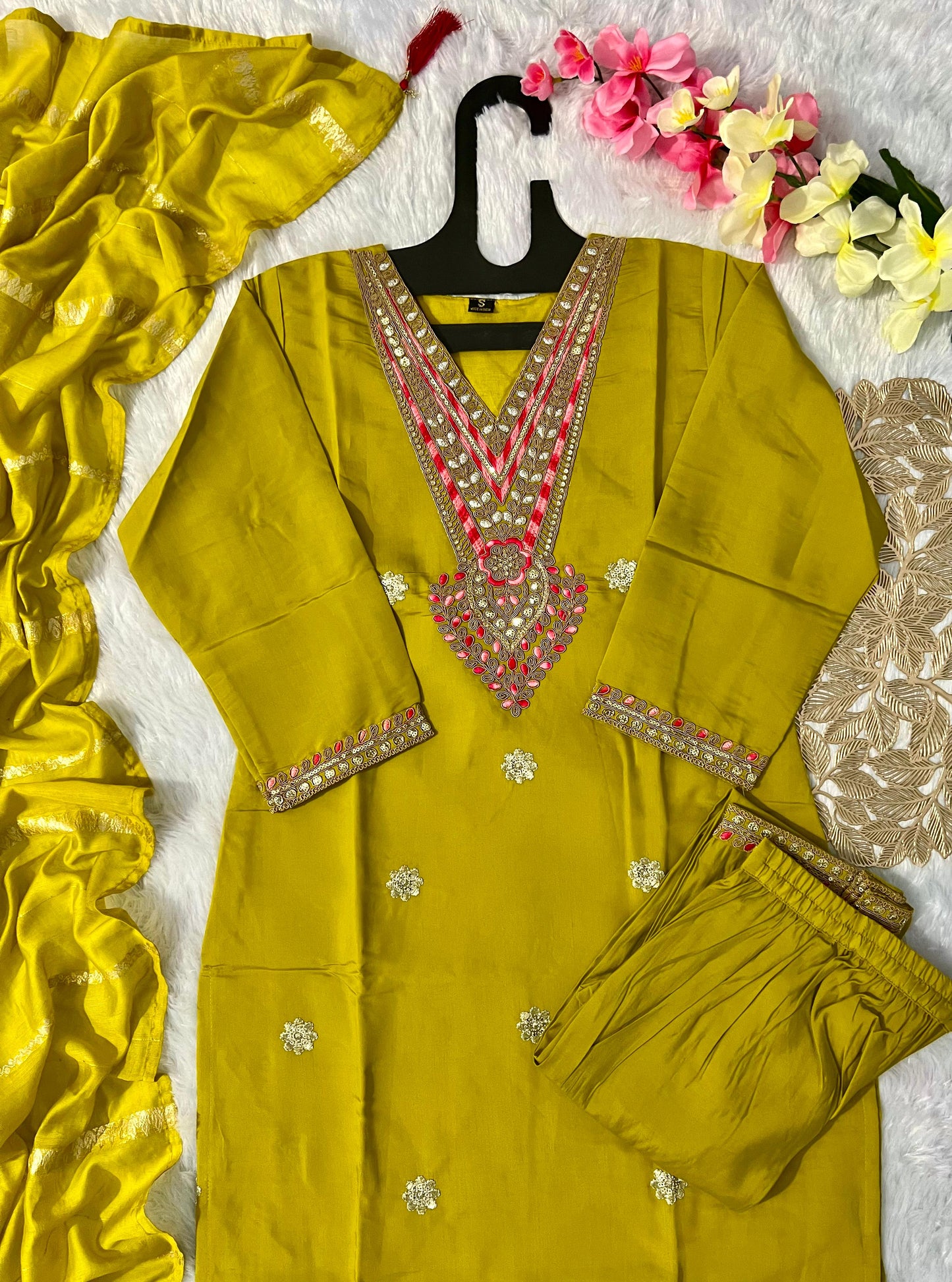 3 Pieces Embroidery Kurti Sets