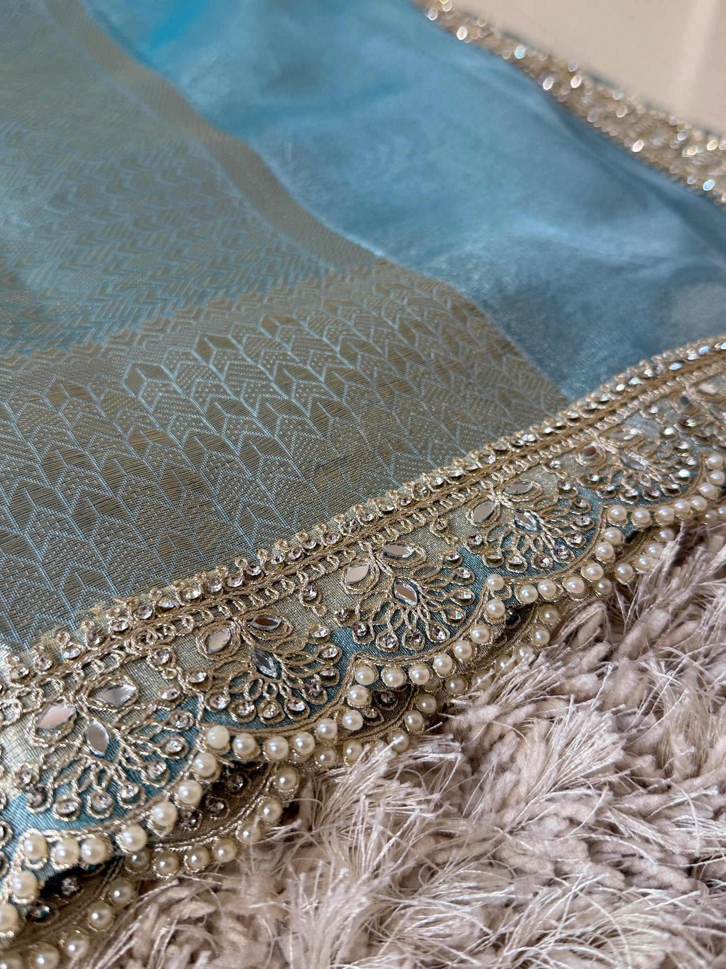 Luxe Banarasi Kanchipuram Lace saree