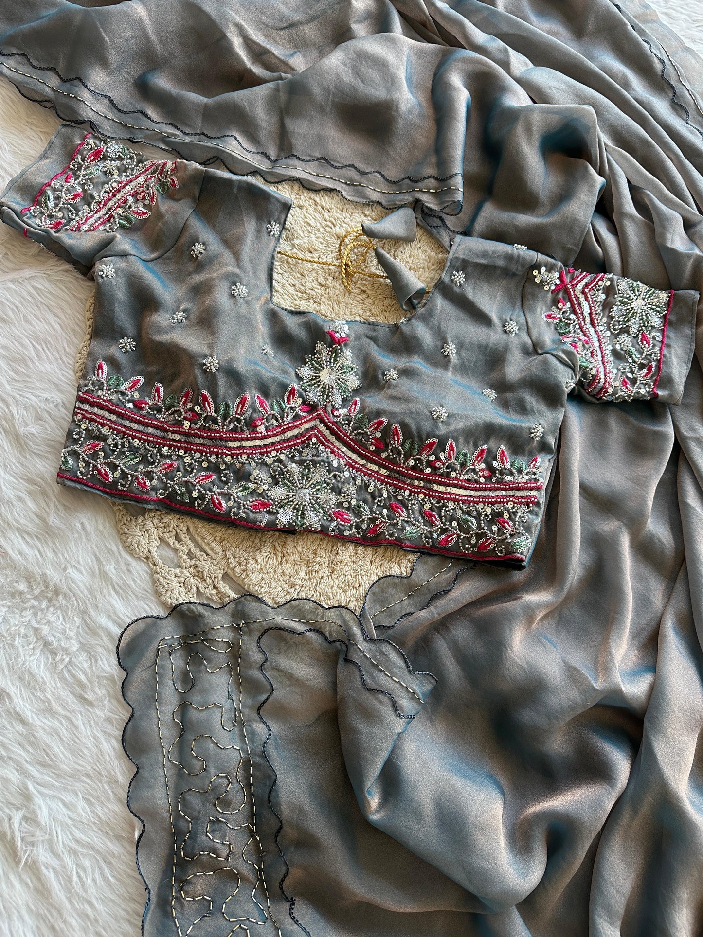 Space silk Saree With Stitched Blouse