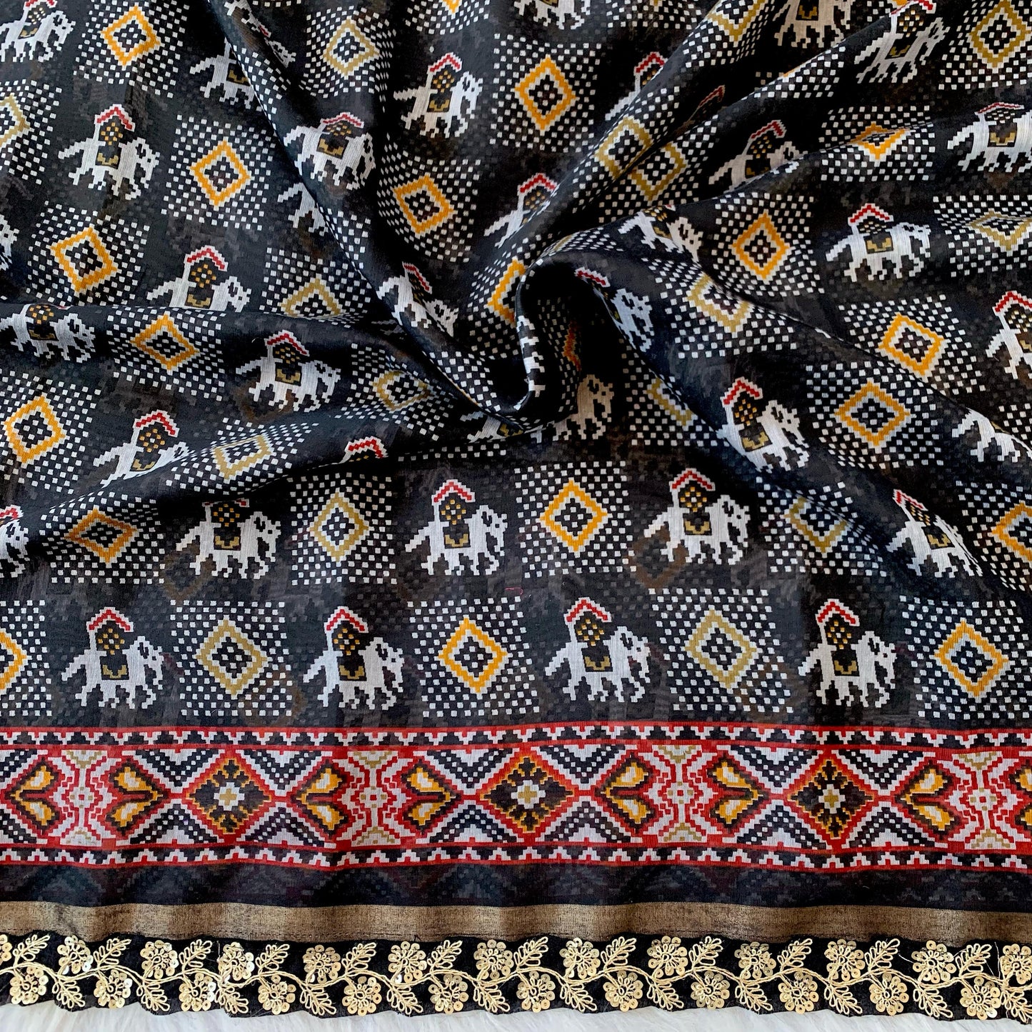 Ikkat Lenin saree with stitched Blouse