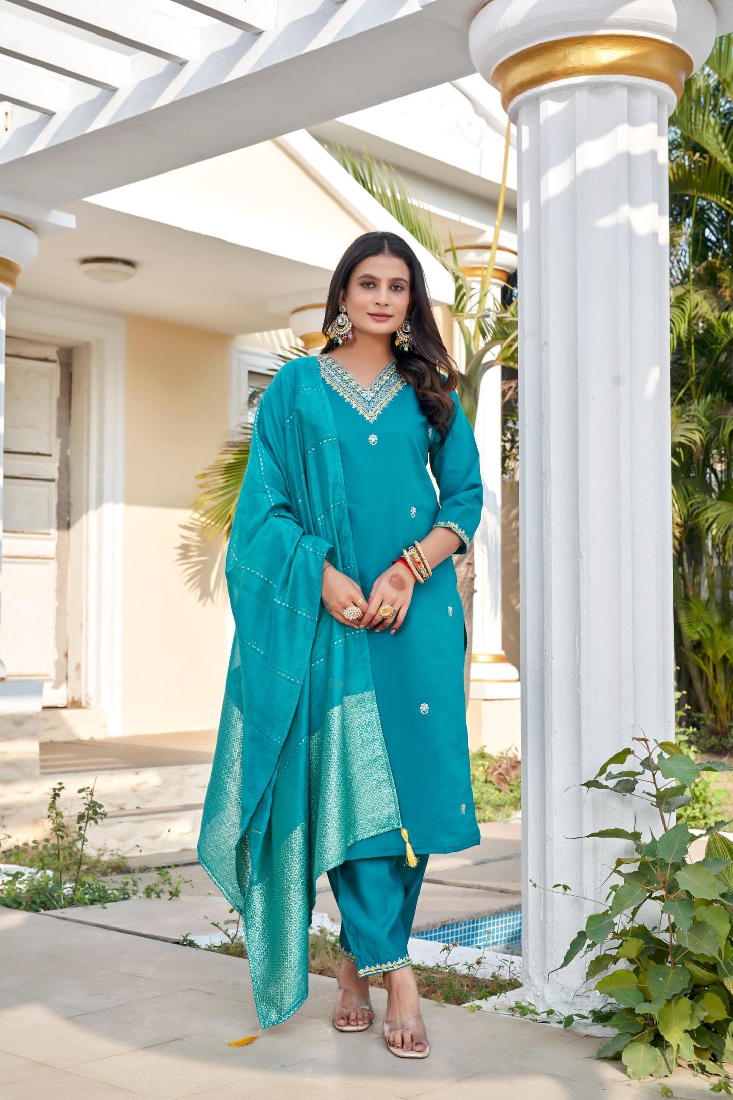 Designer Kurti Sets