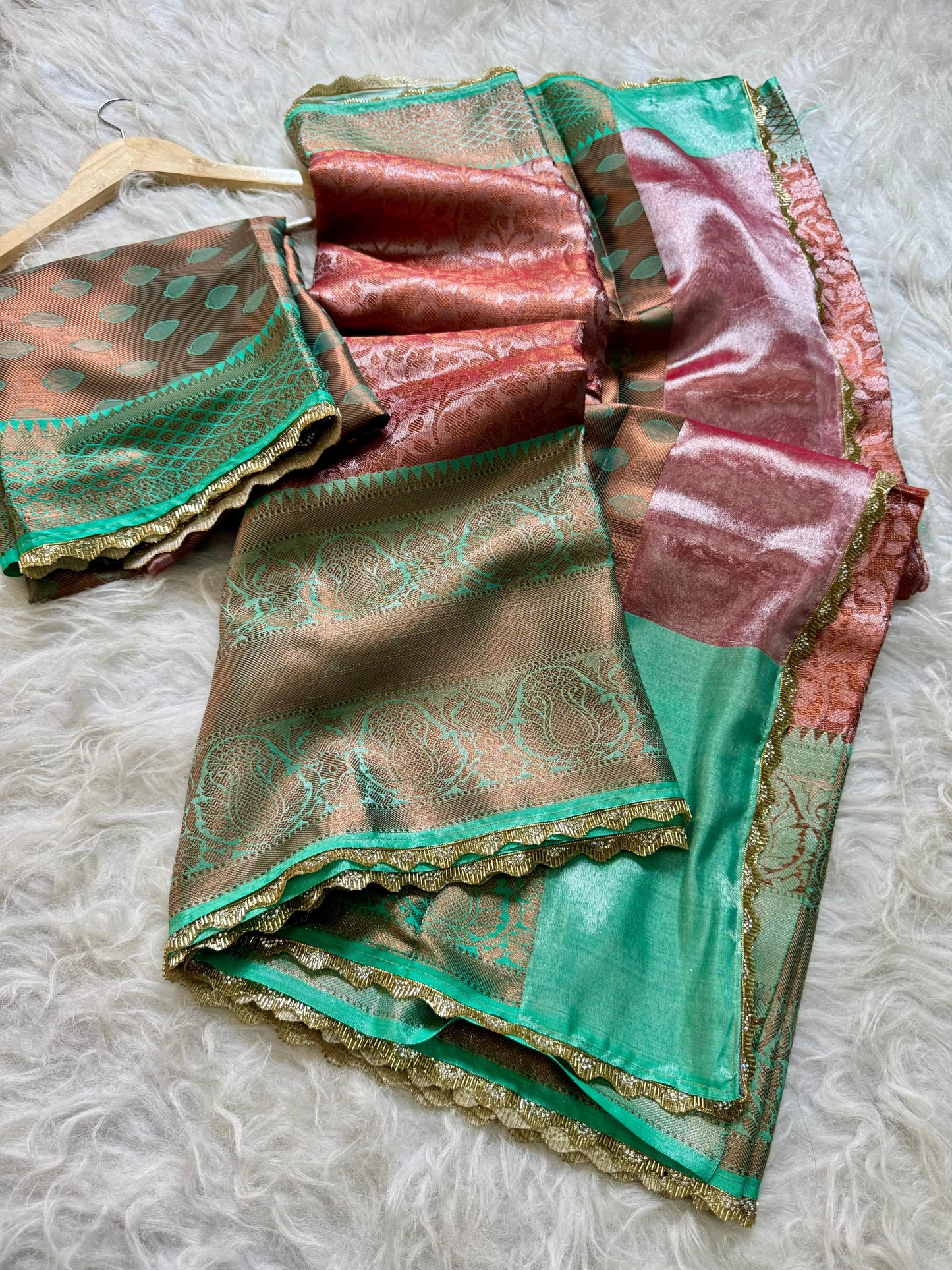 Festival Kanchipuram Banarasi Sarees with lace for Sravanamasam