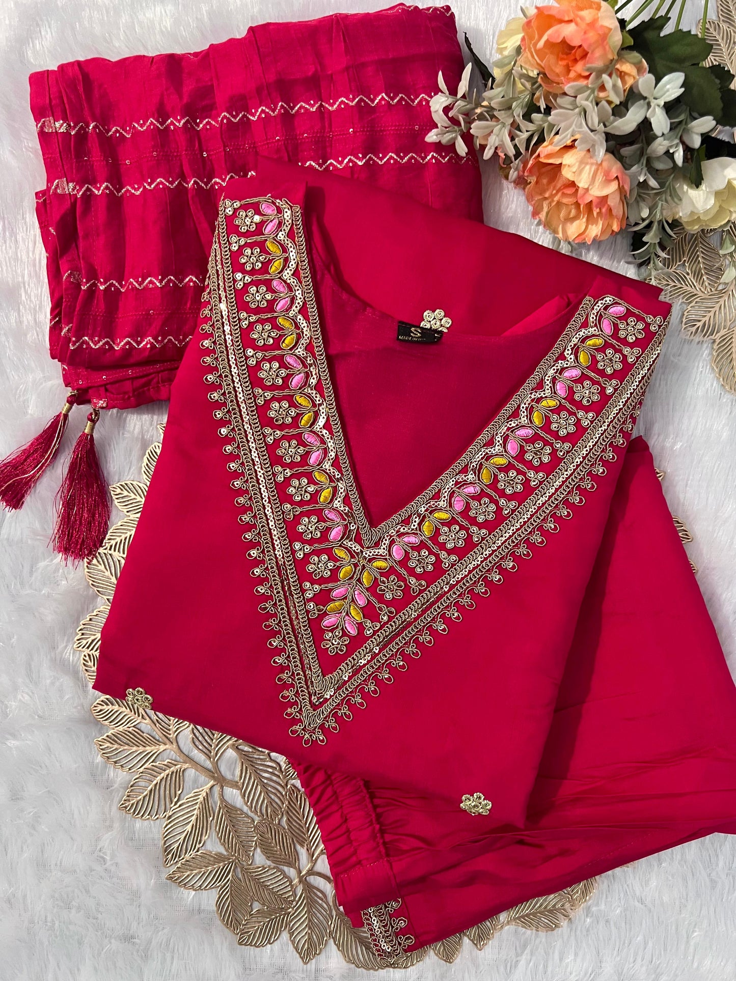 3 Peices Embroidery Kurti sets
