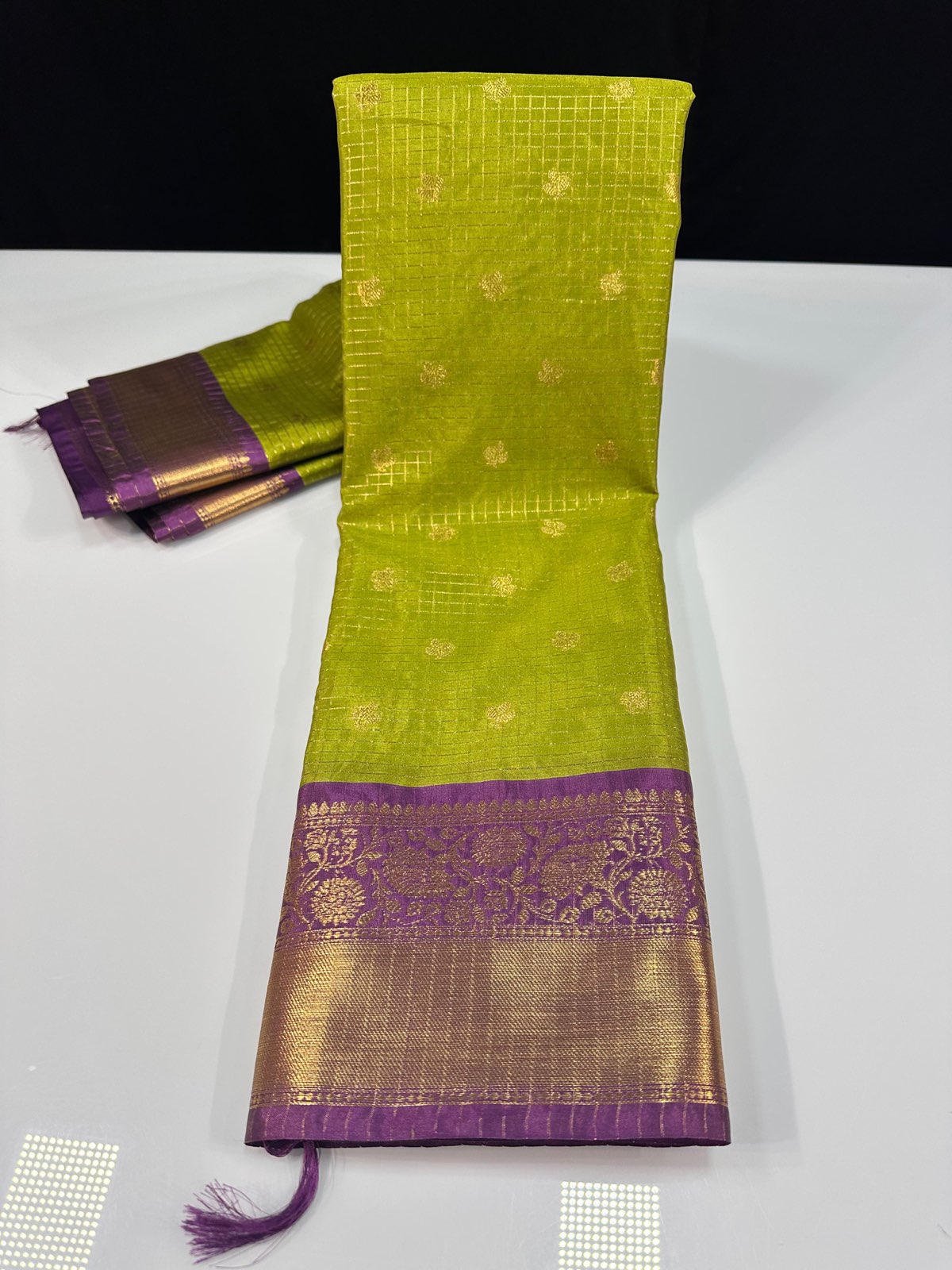 Classic Semi Gadwal Check Sarees