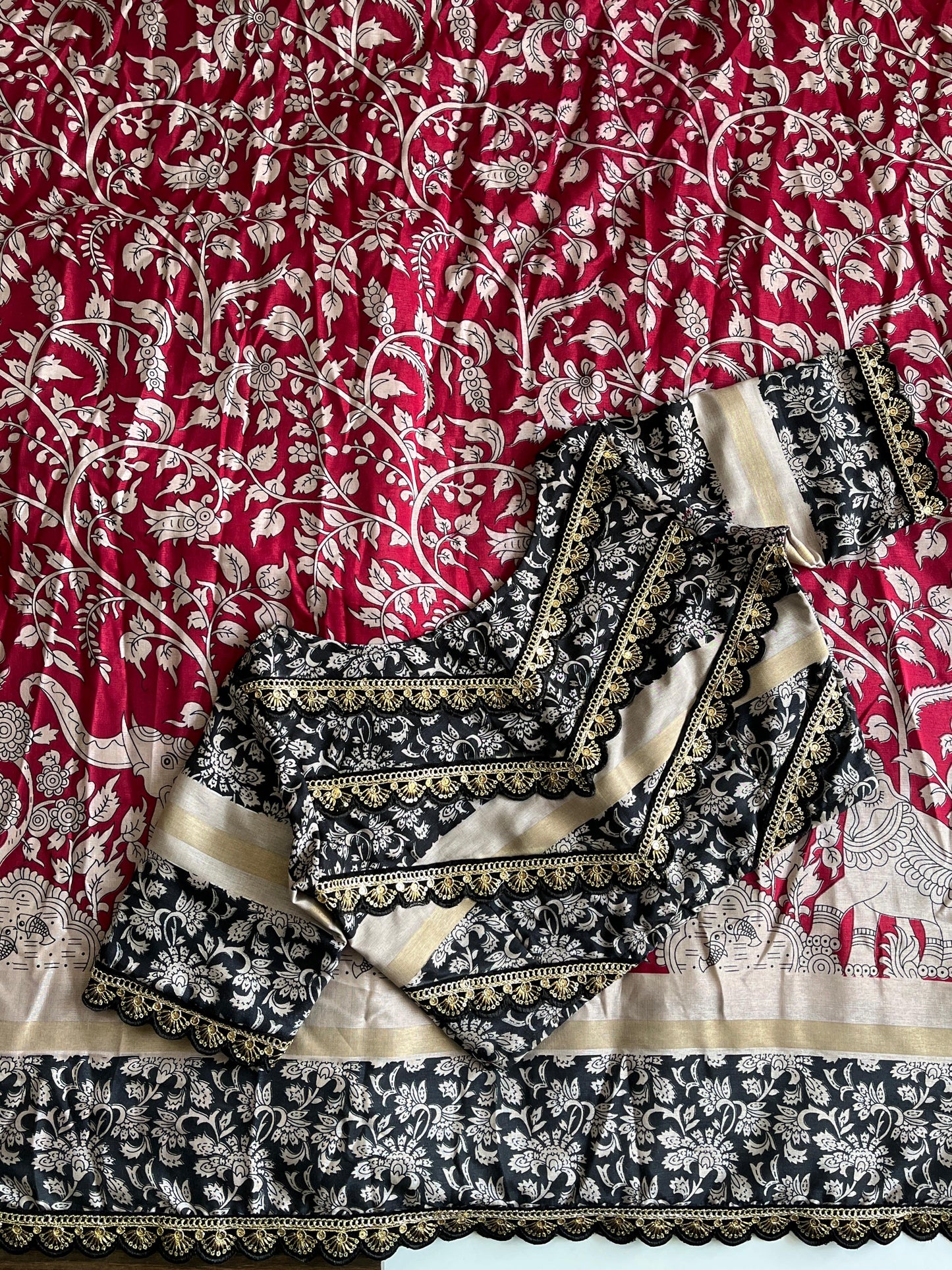 Mul mul Cotton Kalakmari saree stitched blouse