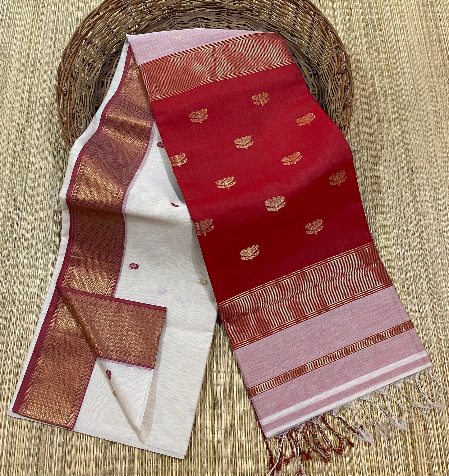 Pure Maheswari’ Handloom Classical Sarees