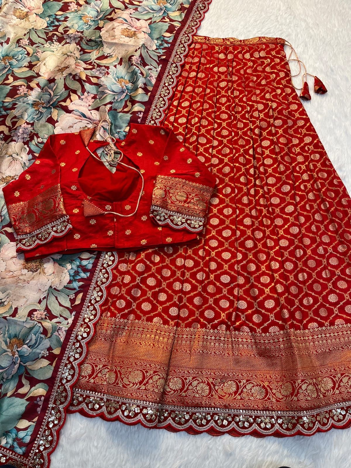 Banarasi Tradition Lehenga sets