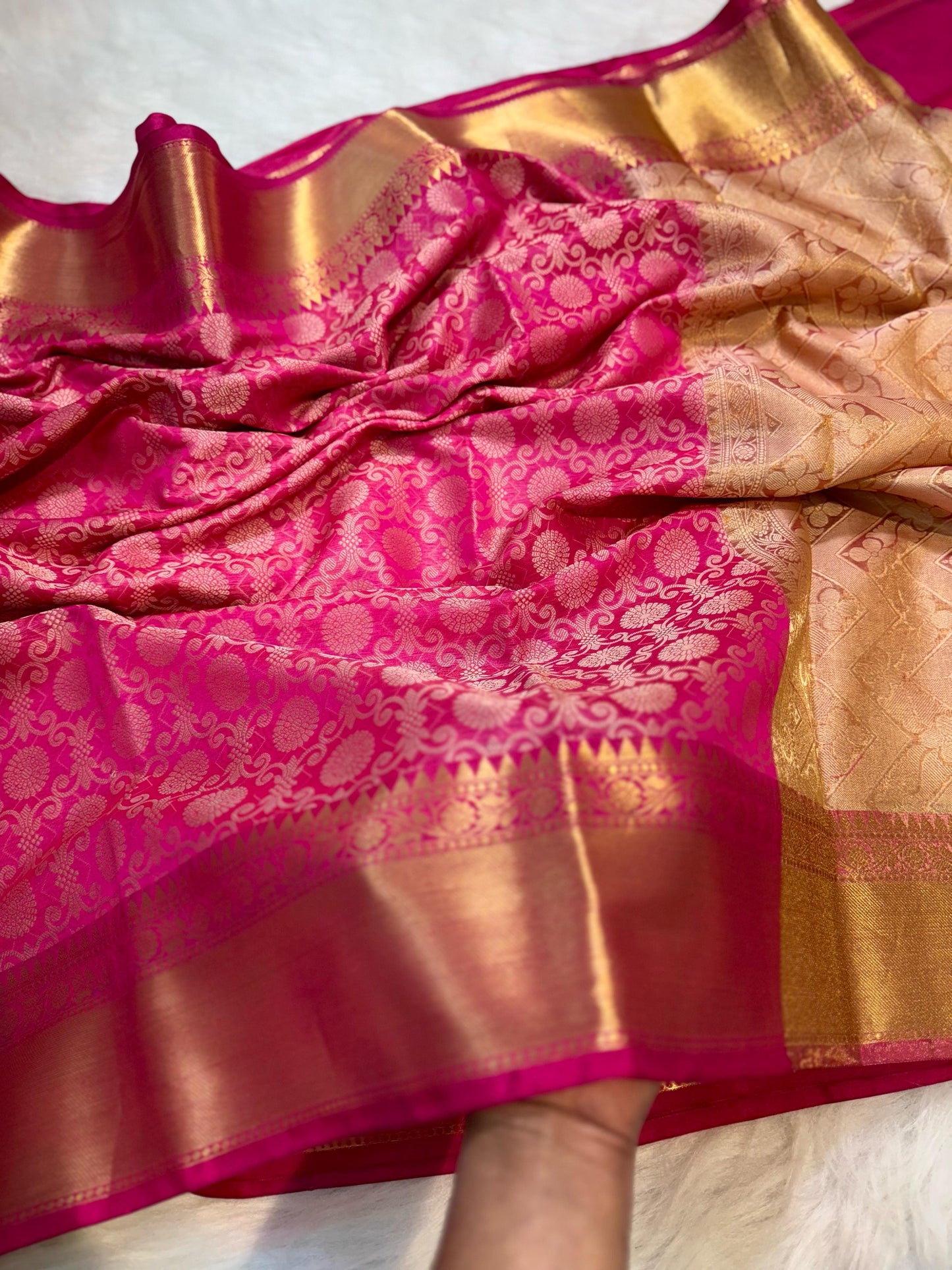Kachi tissues sarees on offer Budget