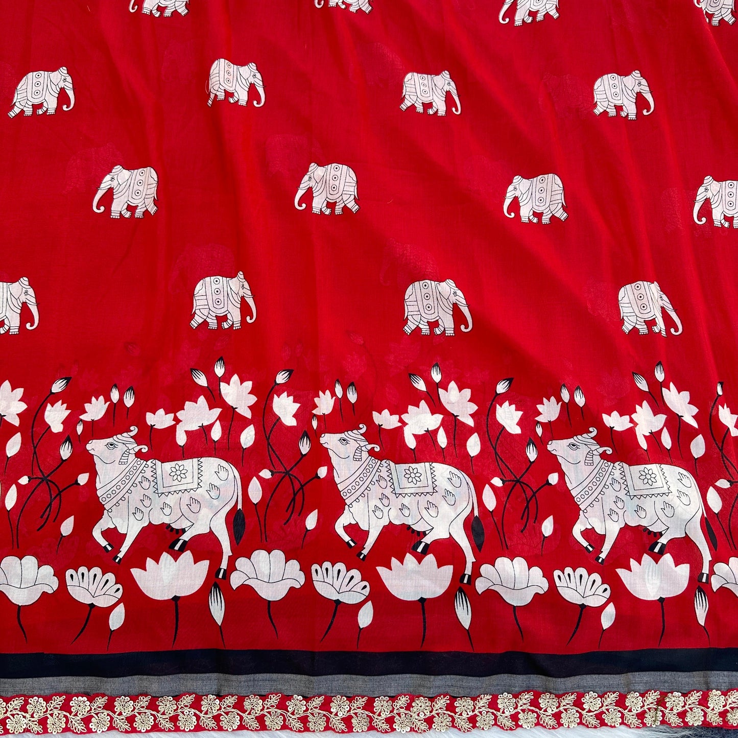 Mul mul cotton Pichwai saree with stitched blouse