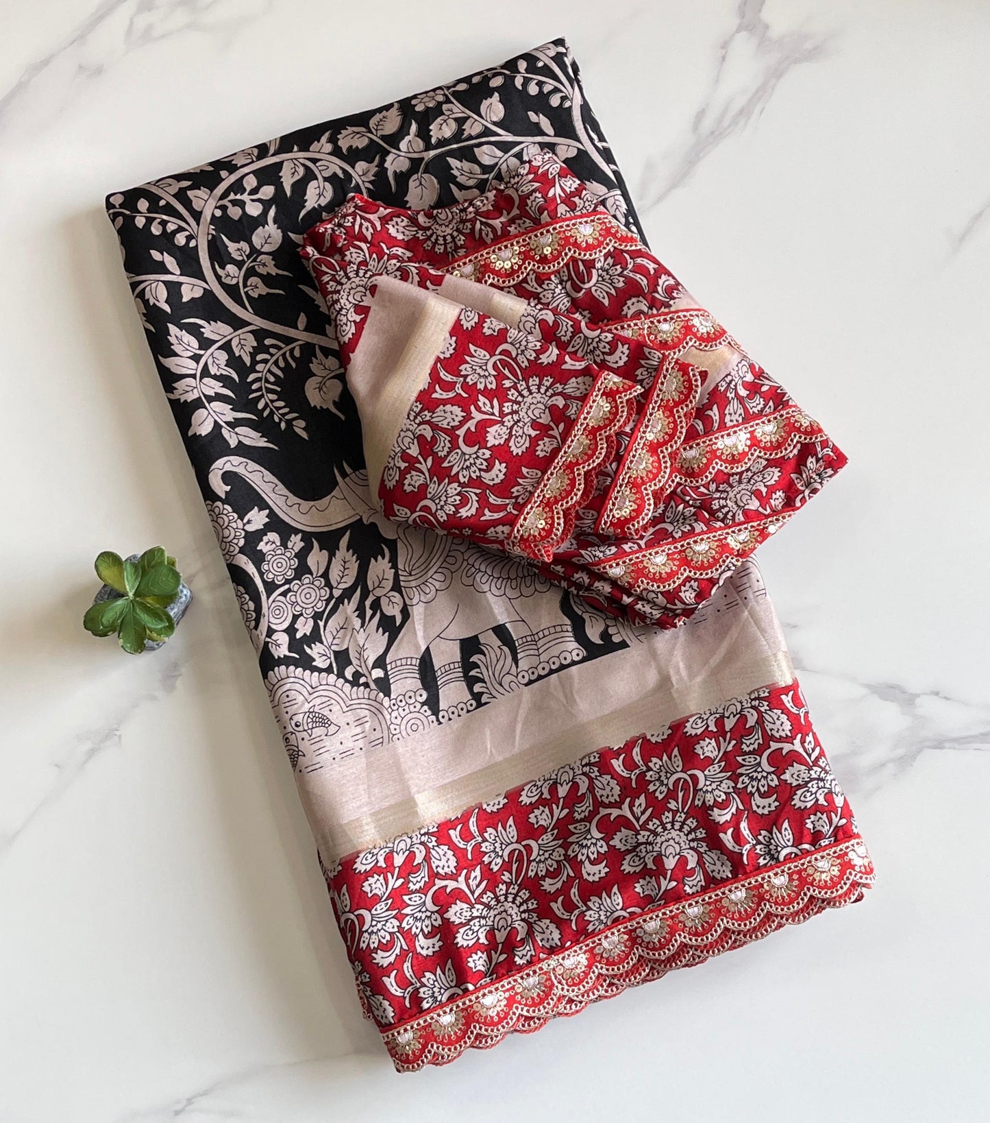 Mul mul Cotton Kalakmari saree stitched blouse