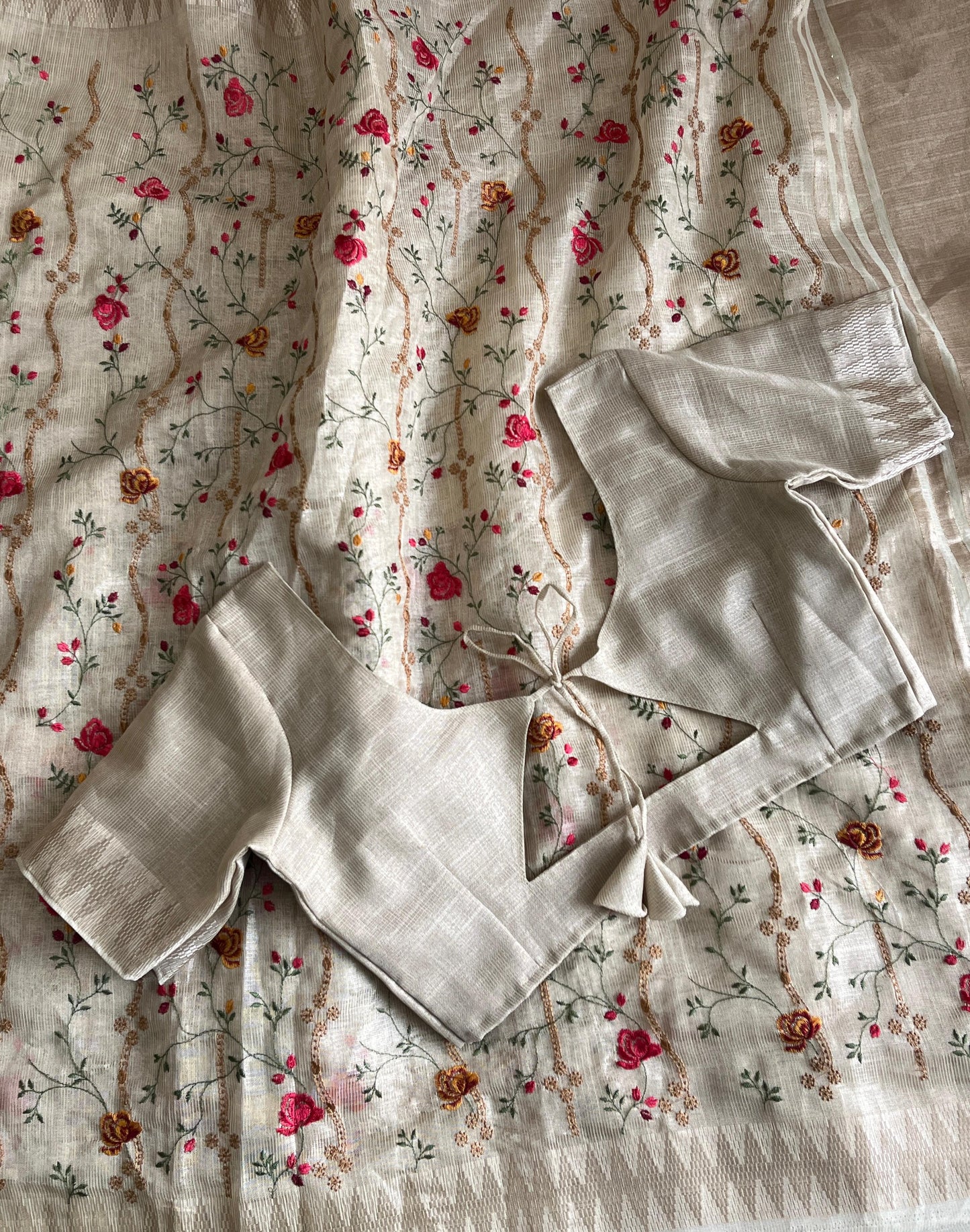 Banarasi tissue work saree with Stitched blouse Luxe