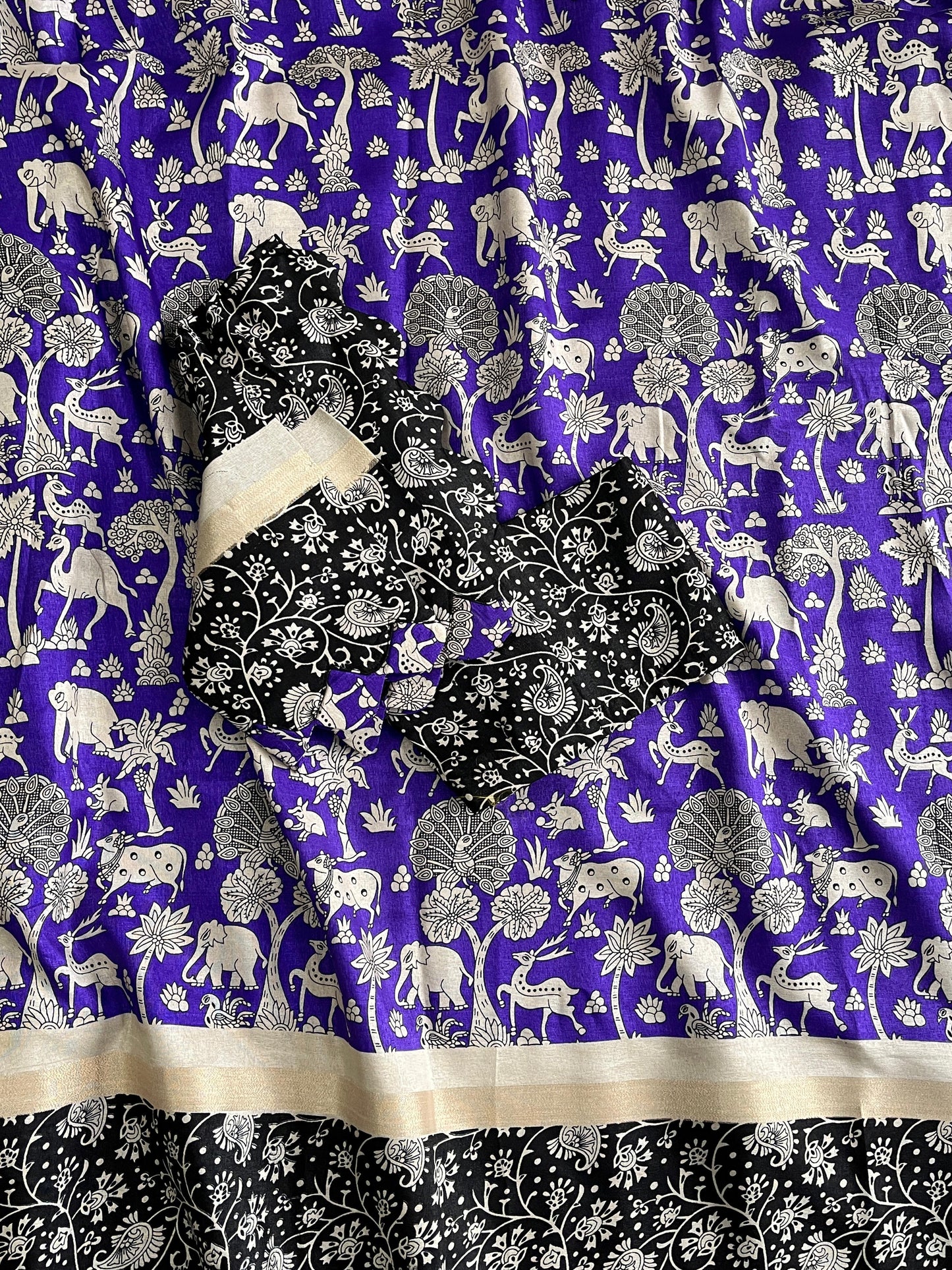 Mangalkari saree with pichwai print on all over the saree