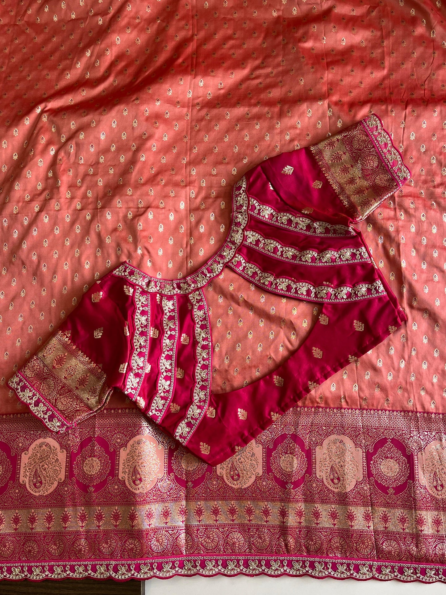 Weaving Banarasi saree with stitched blouse