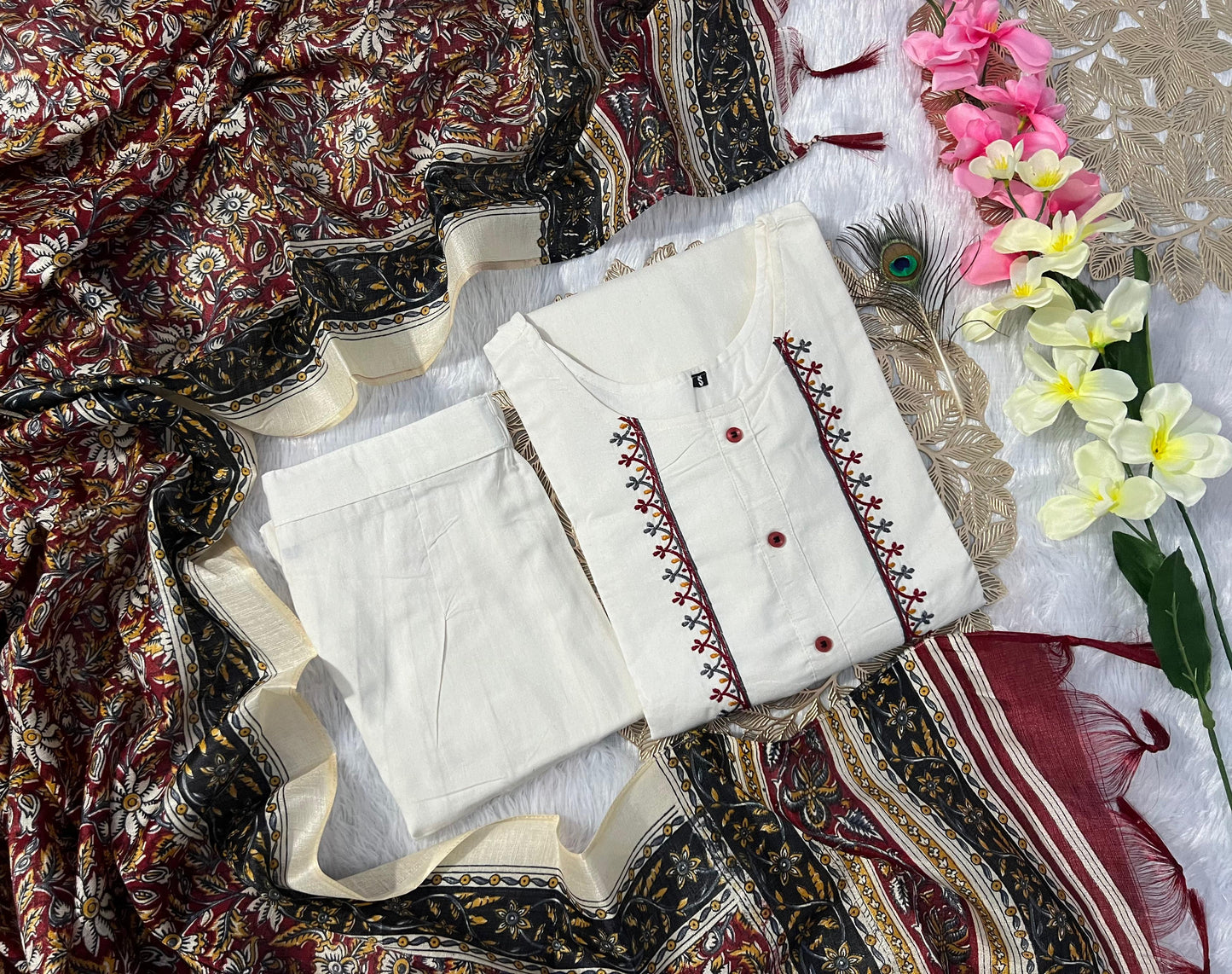 Cottons 3 pieces kurti sets