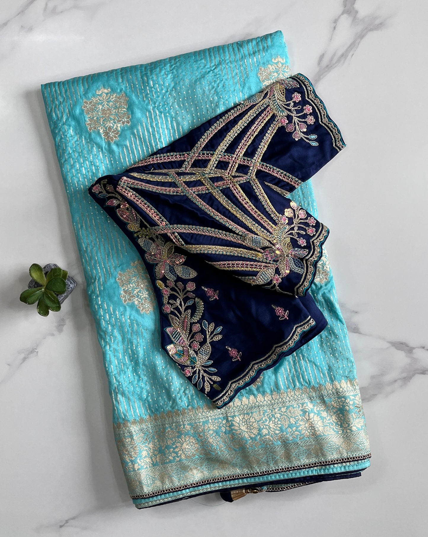 Exclusive Desgin Saree with Luxe stitched Blouse