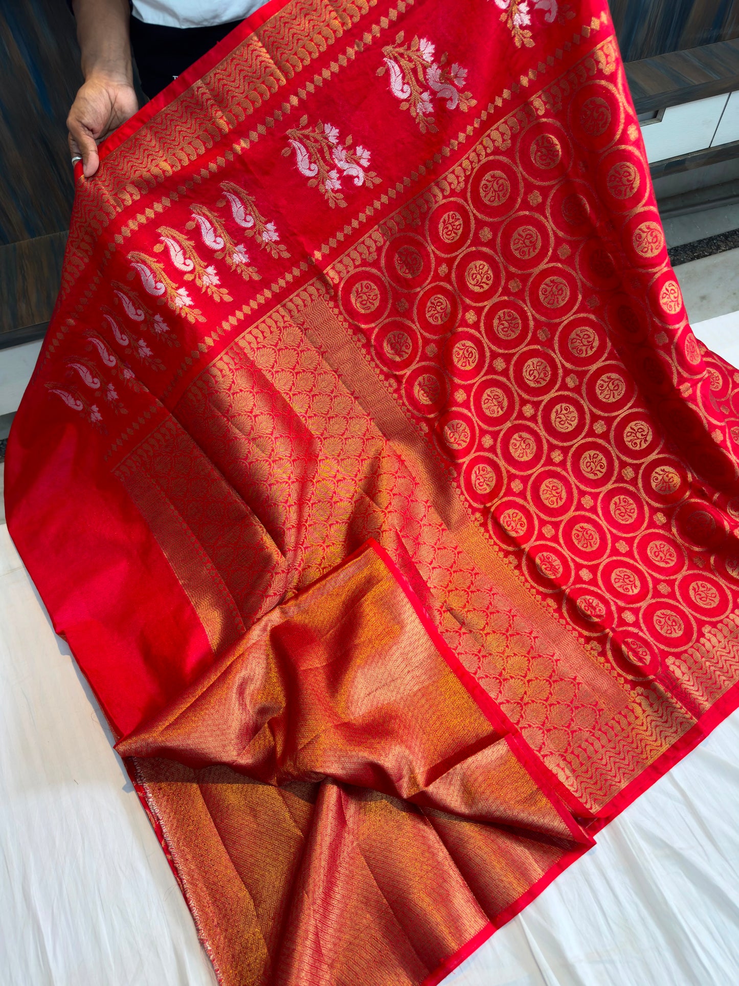 Dasara special Banarasi minakari weaving saree