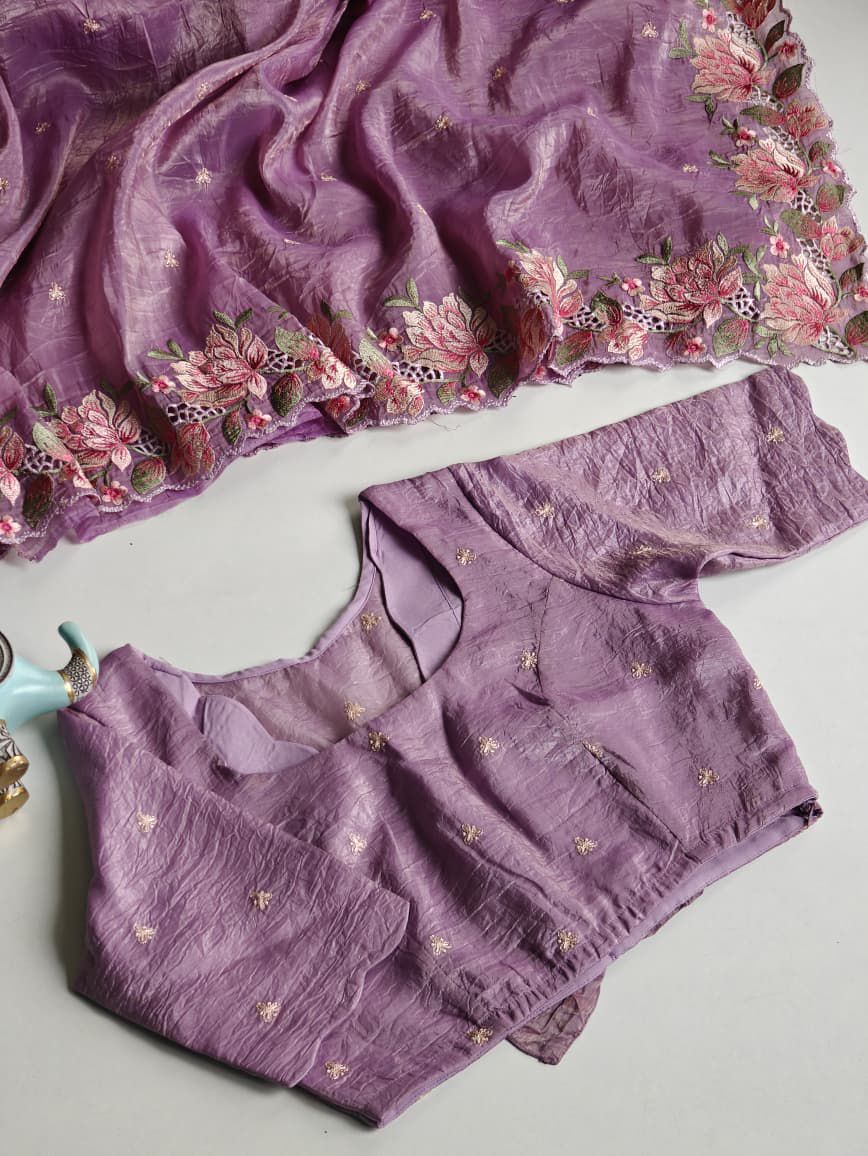 🌸 Where Luxury Meets Craftsmanship – Embroidered Crush Silk Beauty 🌸With Stitched Blouse ✨