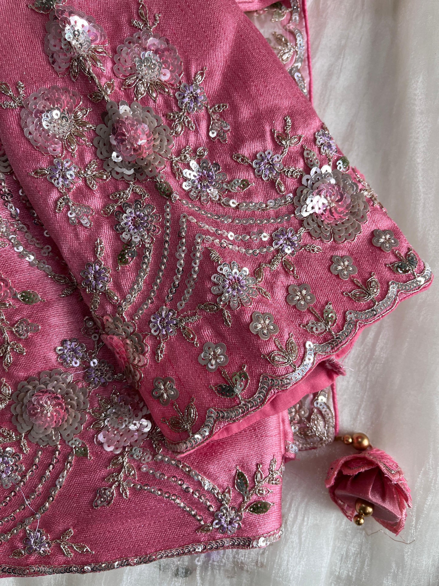 Gold Crush Tissue saree with sequence Luxe with stitched Blouse