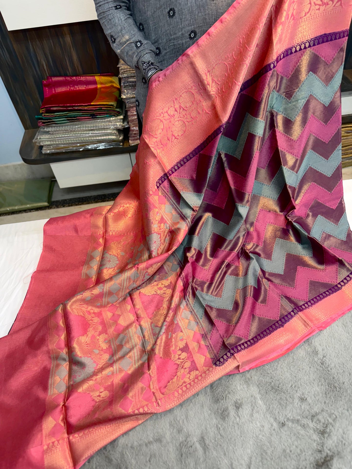 Banarasi Dybl Katan soft silk Festival budget collection