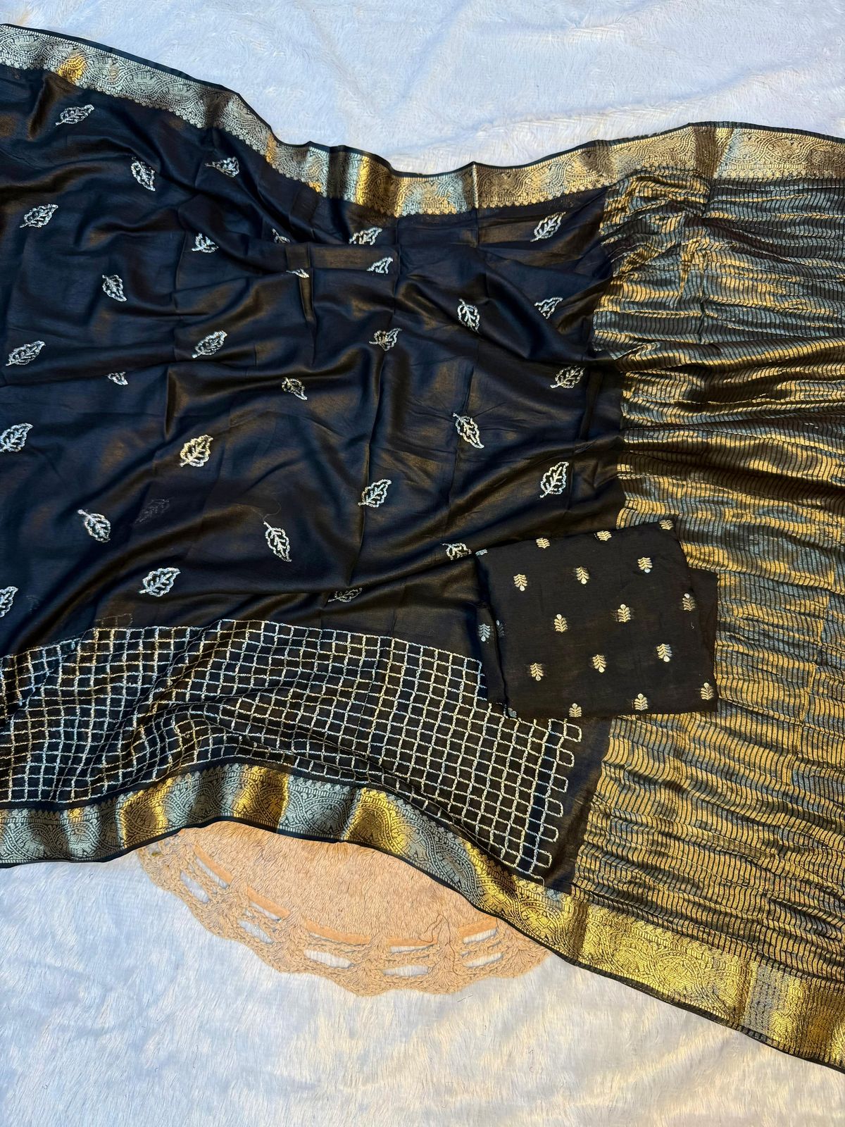 Viscose Georgette chitti pallu budget sarees