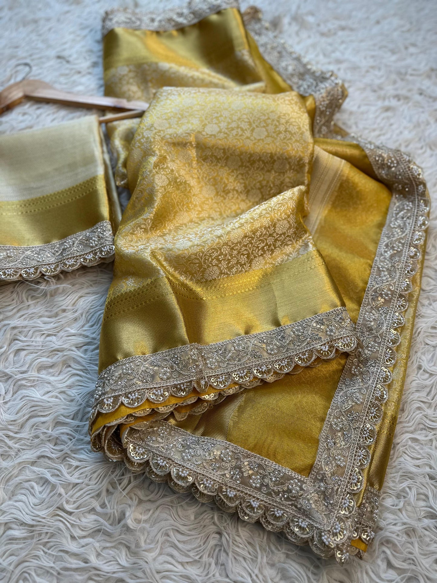 Gold Weaving Kanjivaram Classic sarees
