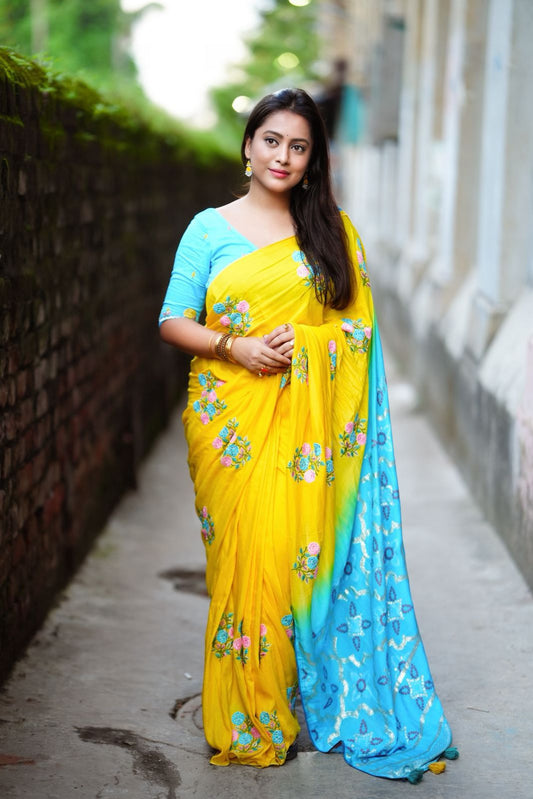 Budget maslin Cotton Trendy Saree with embroidery pattu