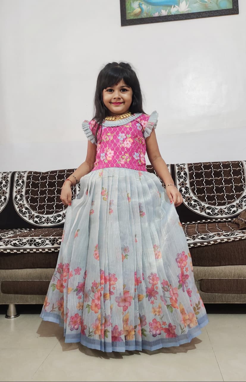 Kids gown frabic full stiched