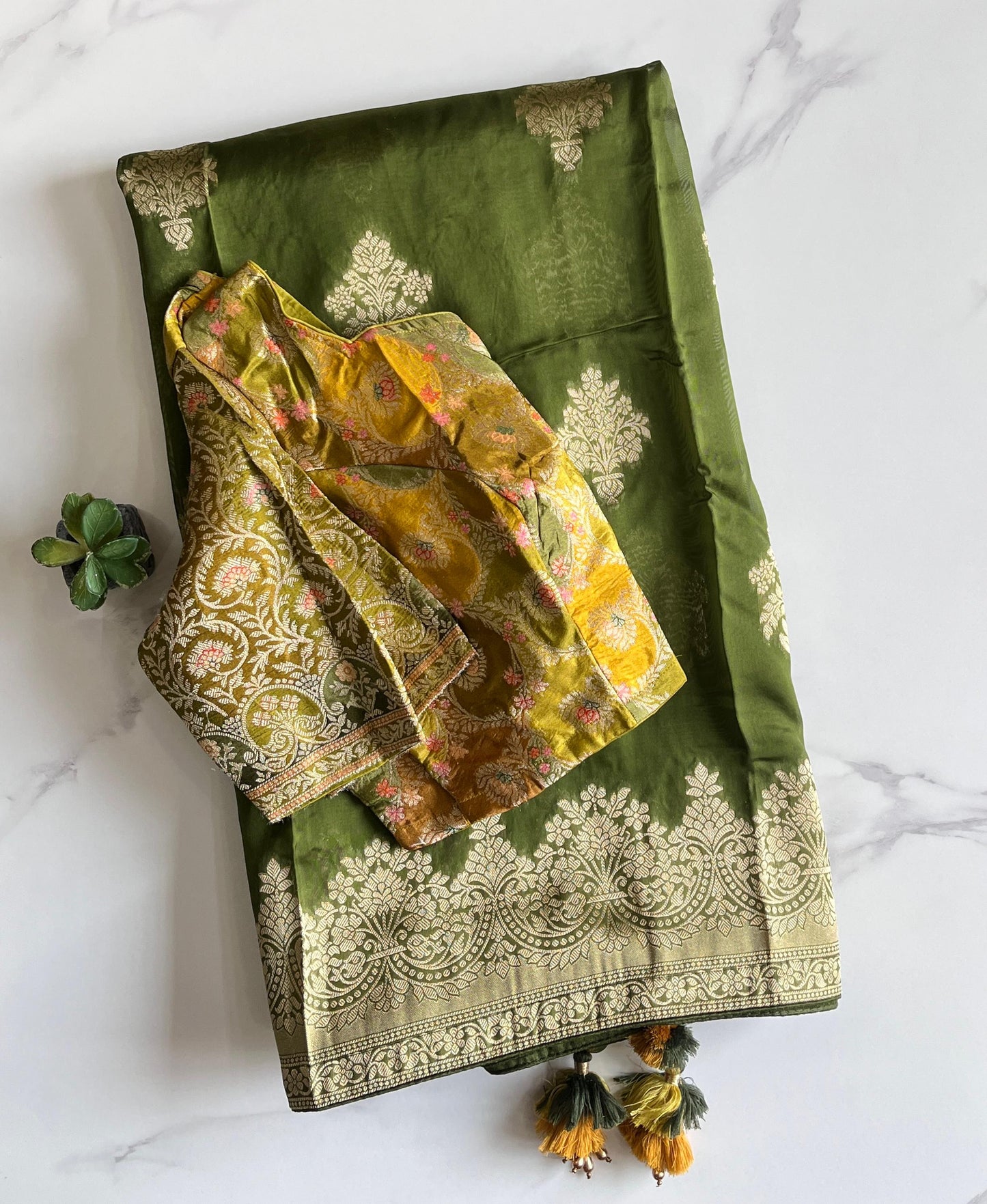 Banarasi Pattu luxe saree with stitched Blouse