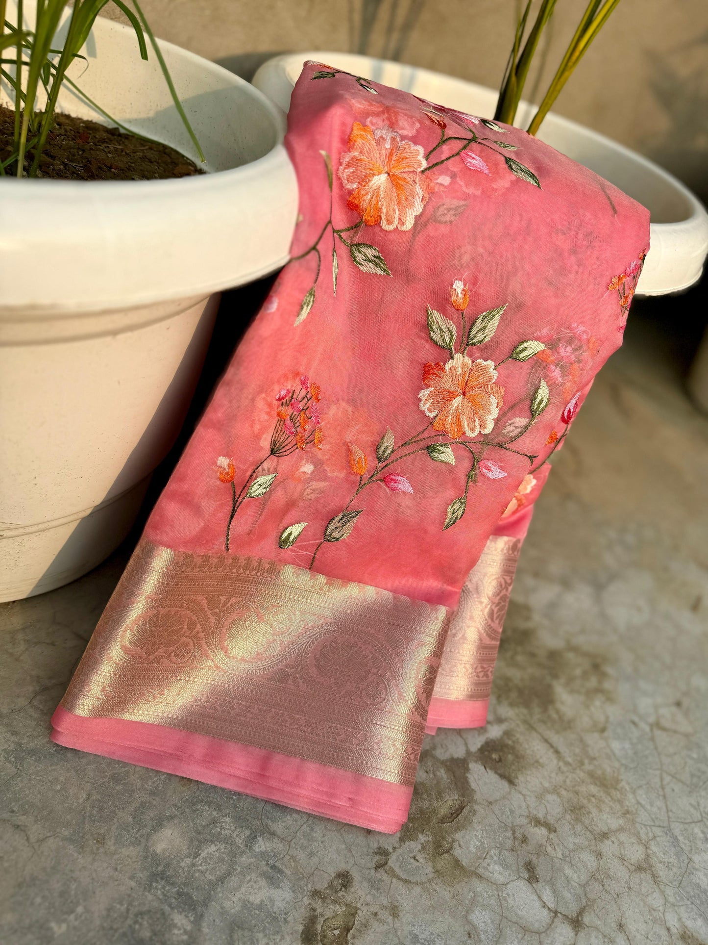Banarasi kora organza Embroidery budget saree