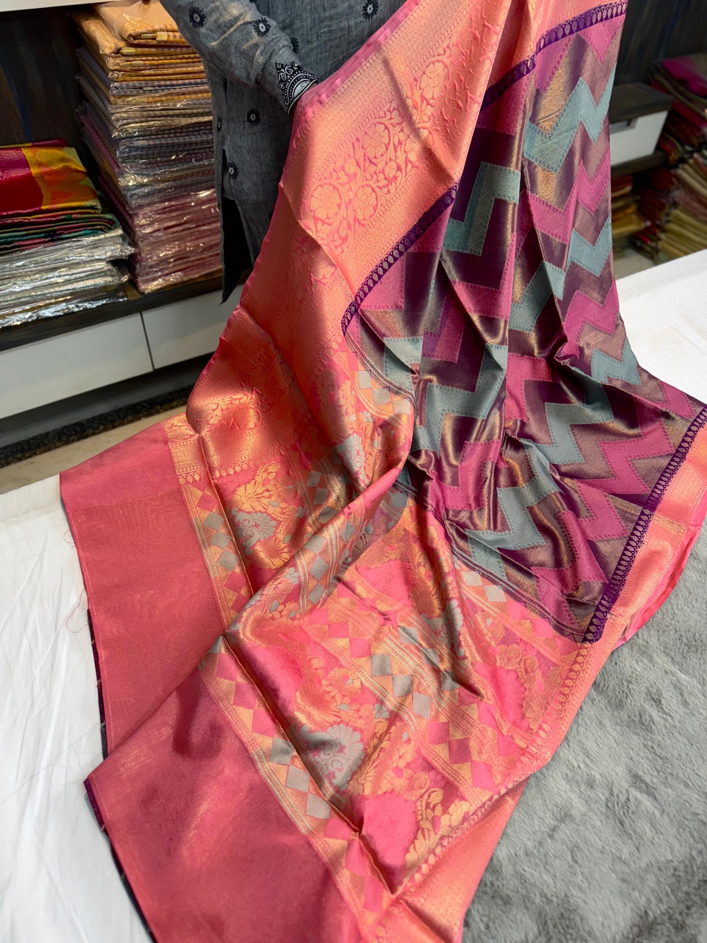 Banarasi Dybl Katan soft silk Festival budget collection