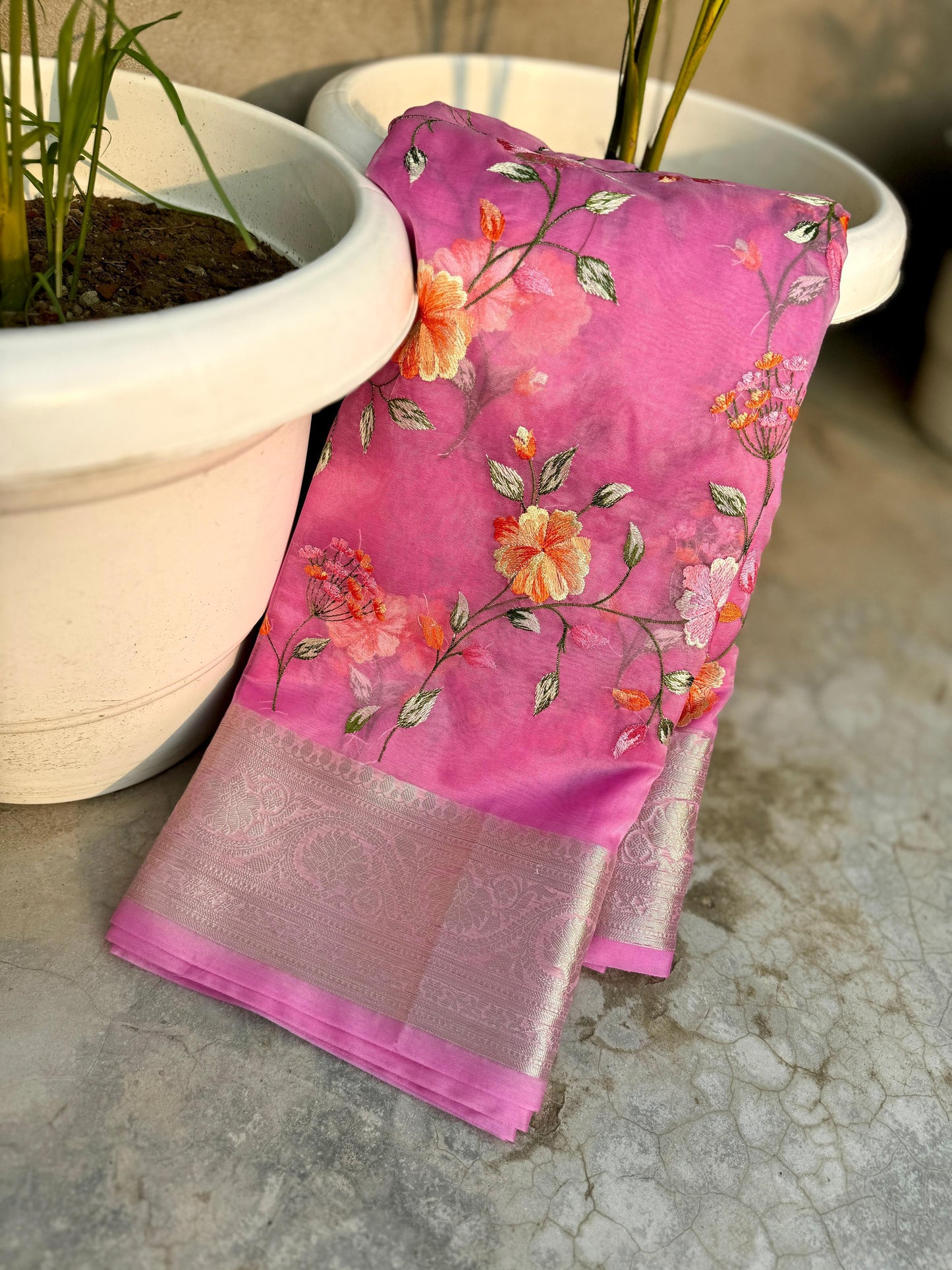 Banarasi kora organza Embroidery budget saree