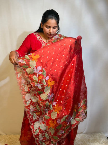 Elegant Tissue Buti Saree with Zari Buties and Scallop Cut Border classic saree