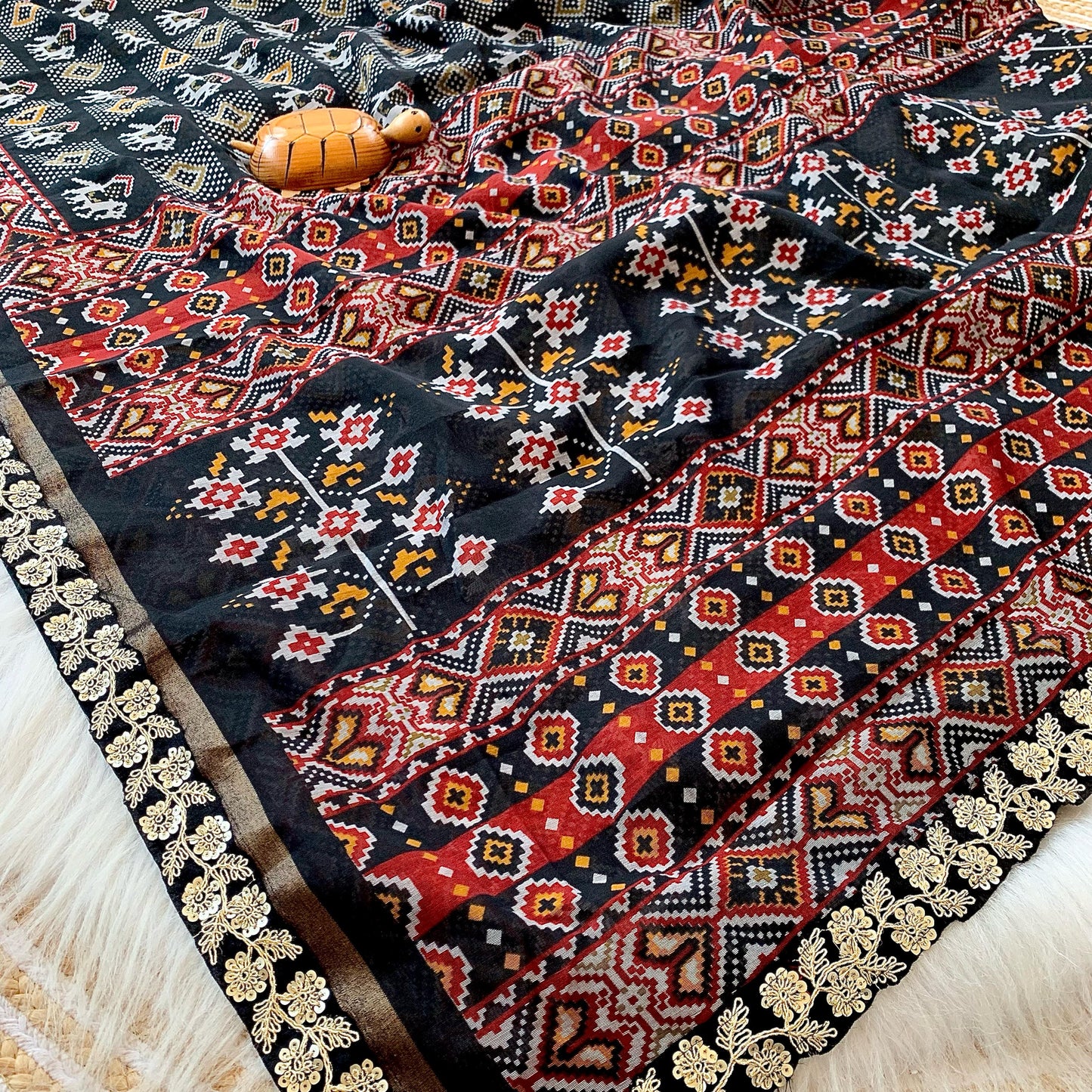 Ikkat Lenin saree with stitched Blouse
