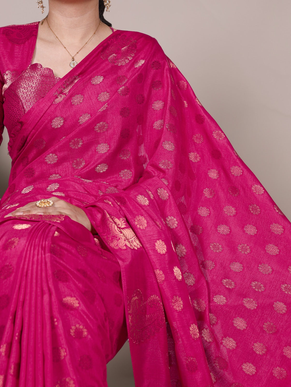Zari weaving Trendy Budget sarees