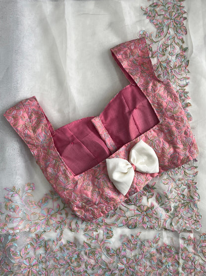 Pure tabi silk embroidered with stitched blouse
