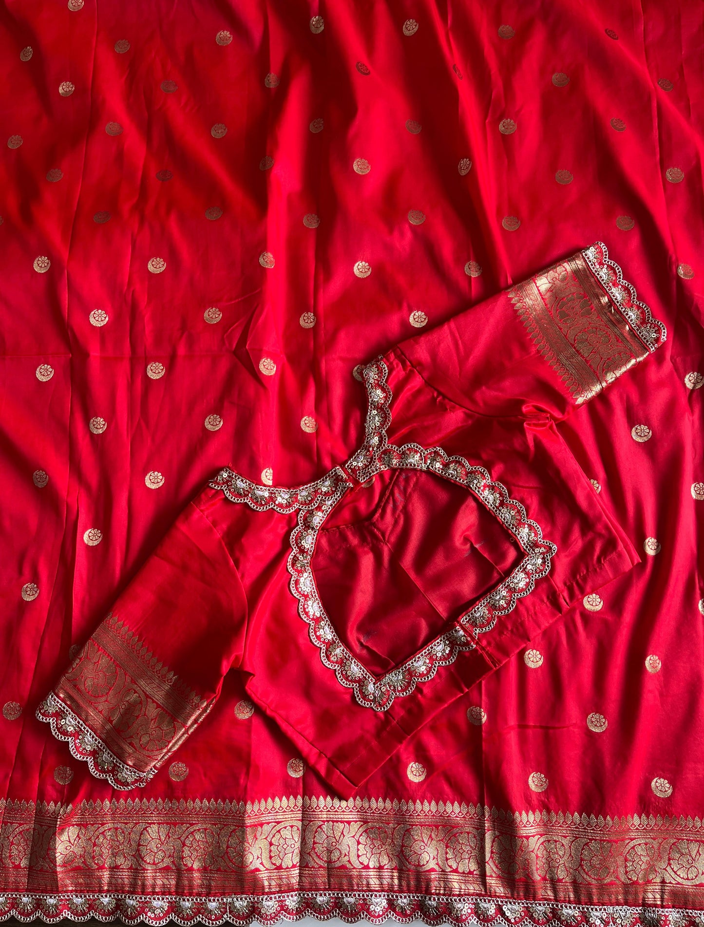 Banarasi Pattu saree With stitched Blouse