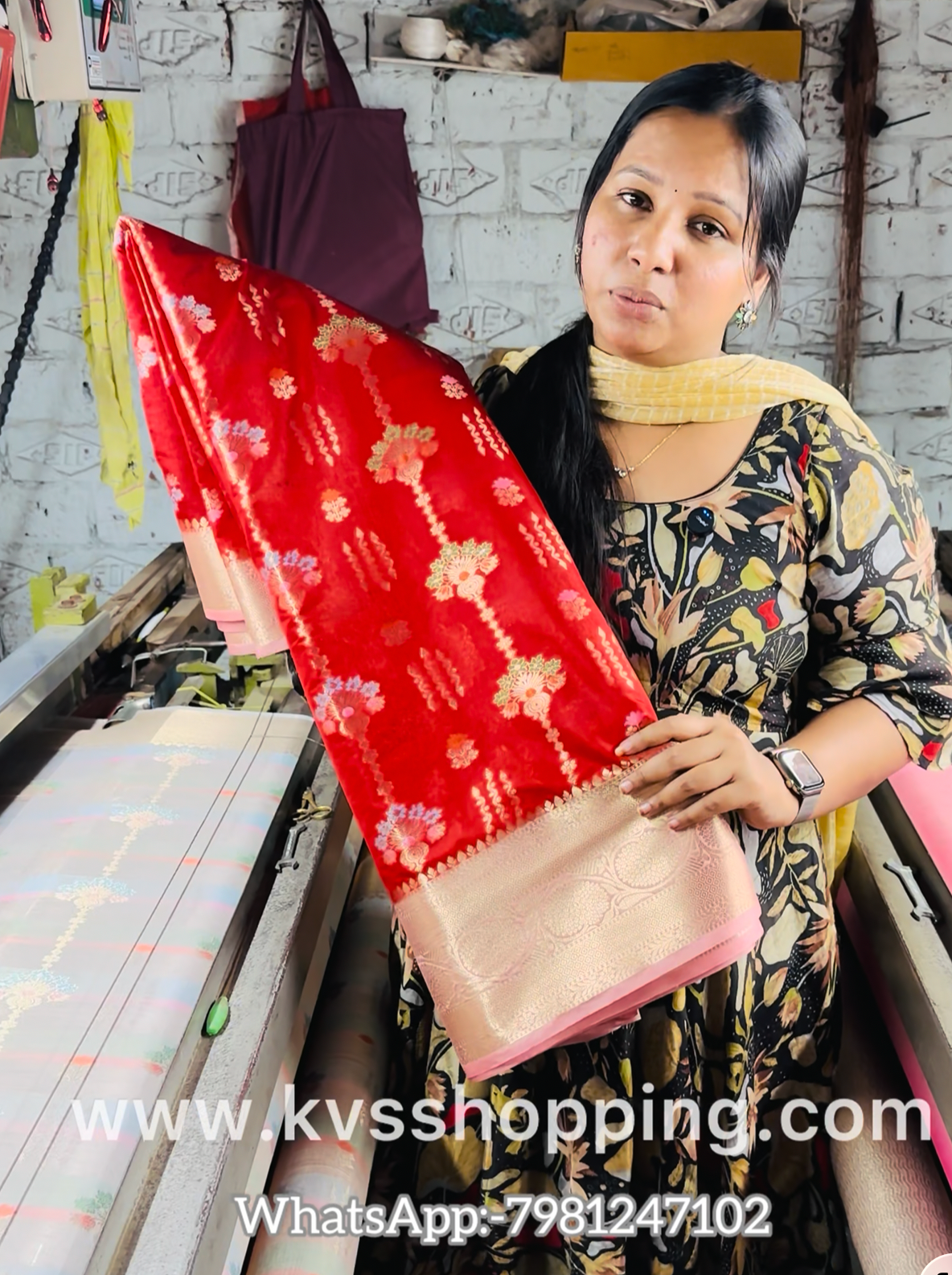 Minakari Banarasi’s Pure Classic Sarees